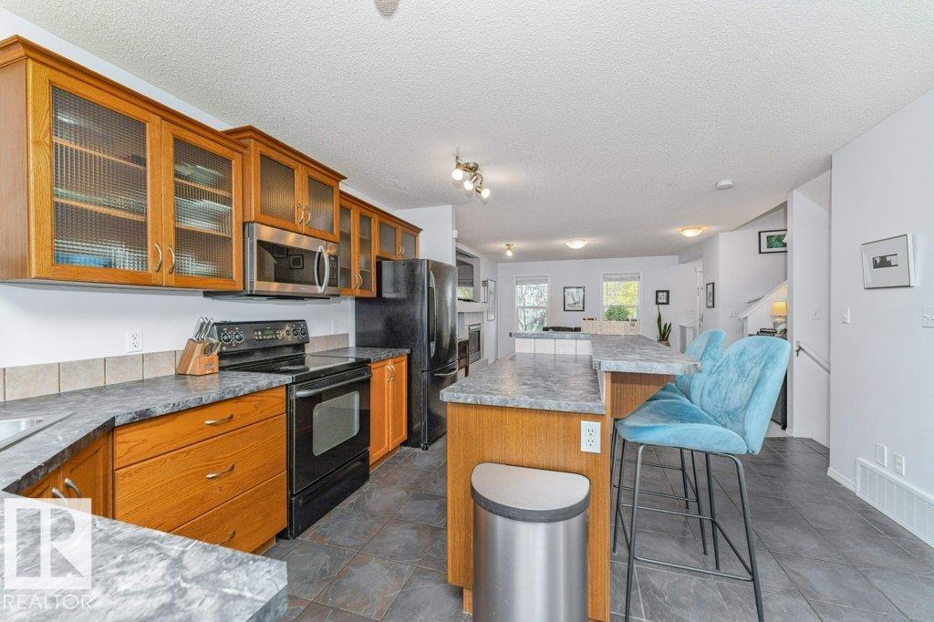 Photo 12 at 12059 19 Avenue SW, Rutherford, Edmonton