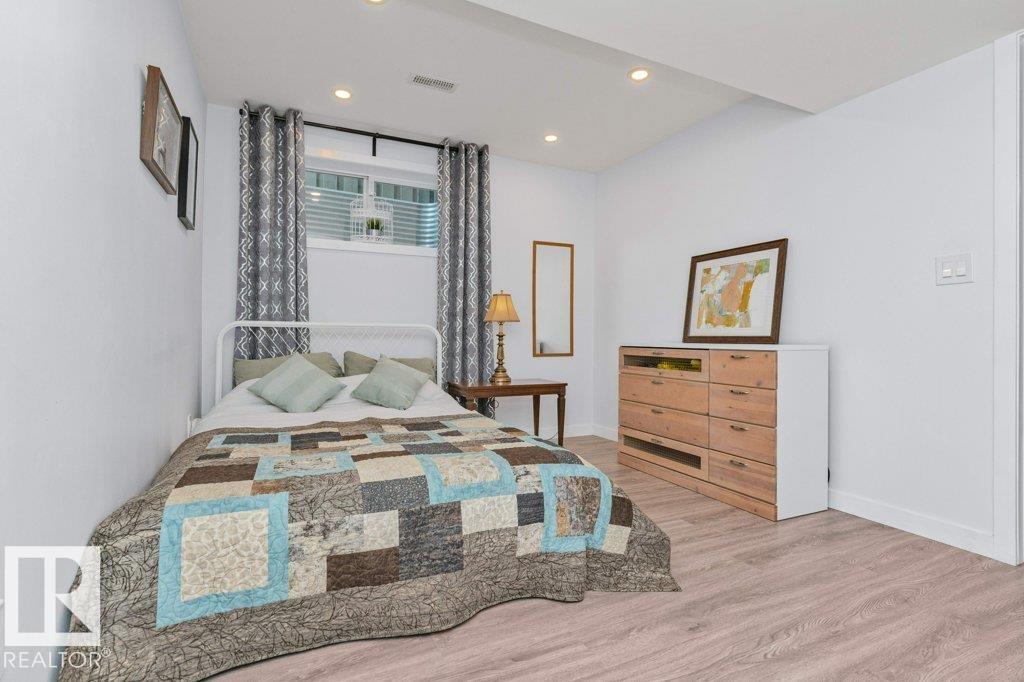 Photo 37 at 12059 19 Avenue SW, Rutherford, Edmonton