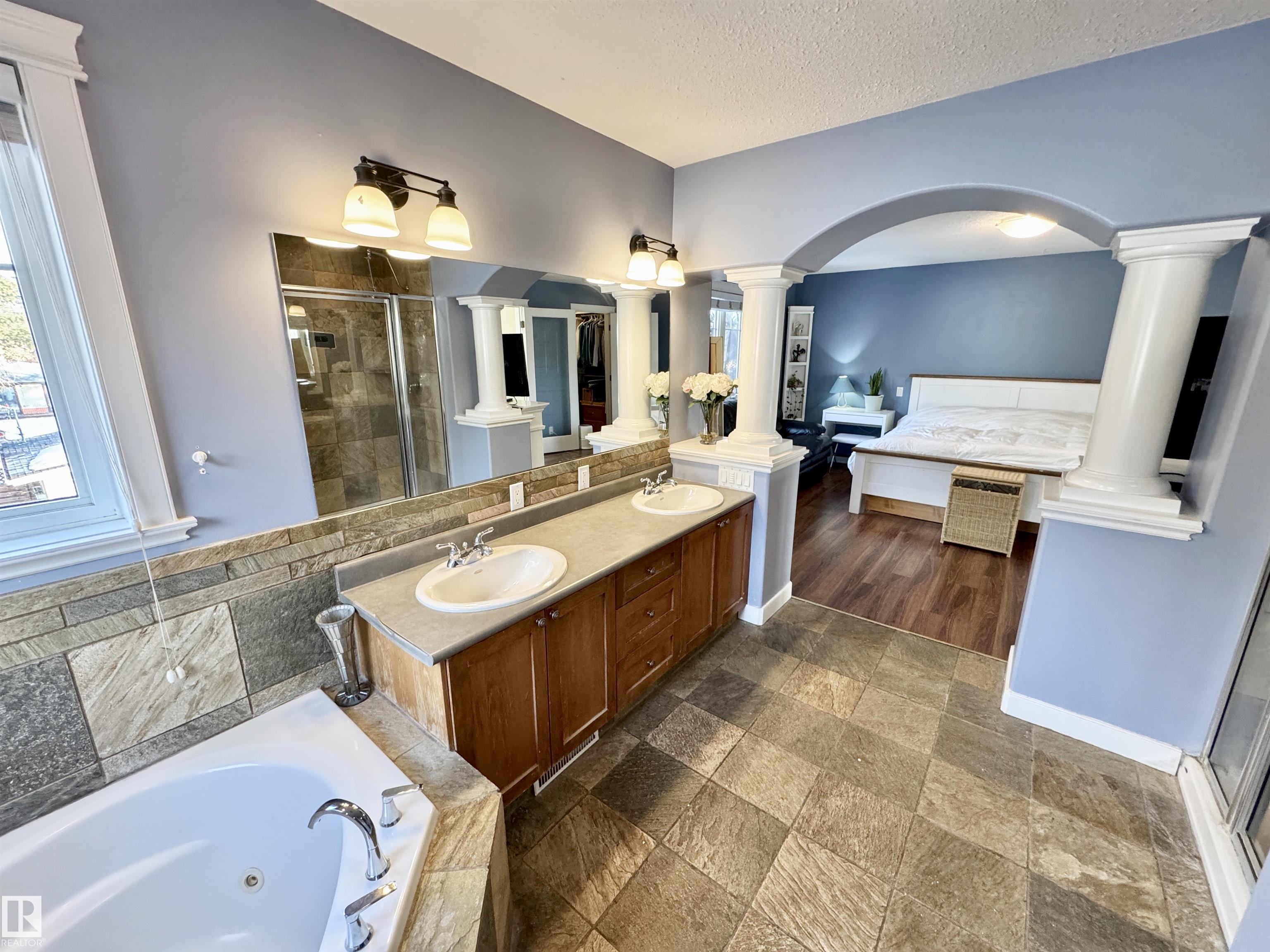 Photo 12 at 4825 Ada Boulevard NW, Beverly Heights, Edmonton