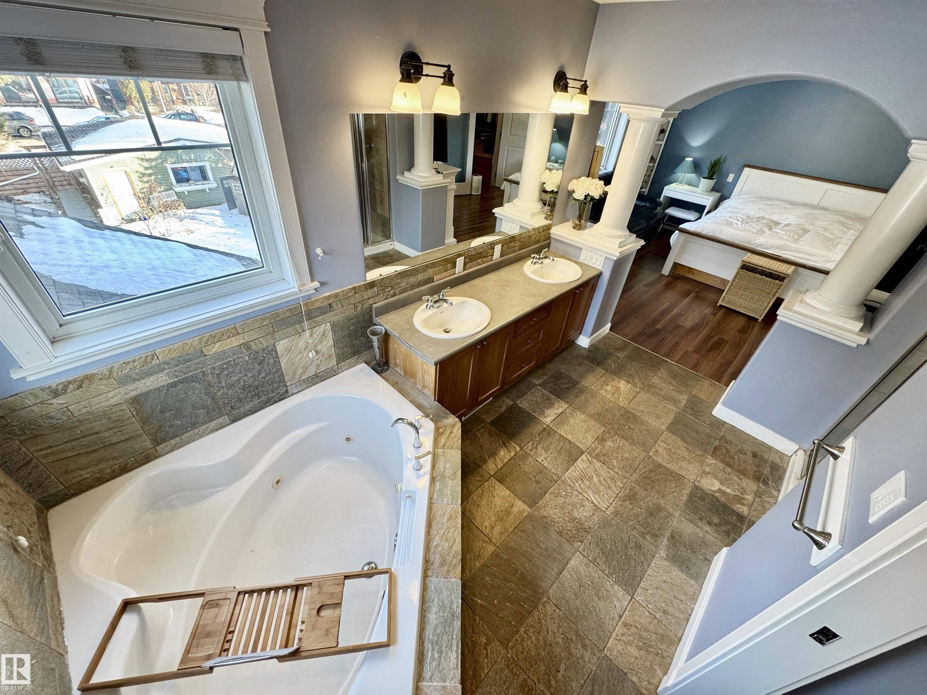 Photo 13 at 4825 Ada Boulevard NW, Beverly Heights, Edmonton