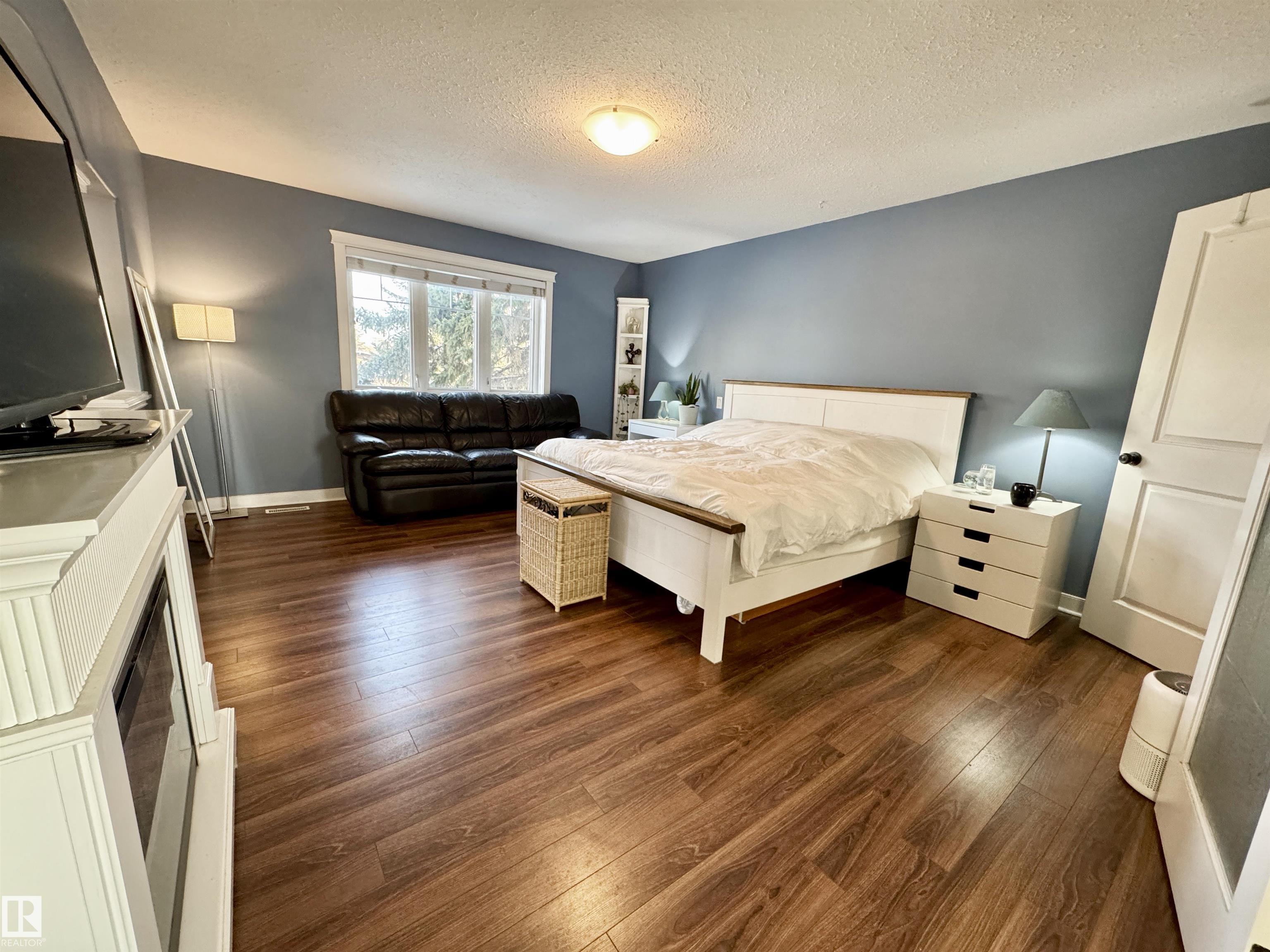 Photo 6 at 4825 Ada Boulevard NW, Beverly Heights, Edmonton