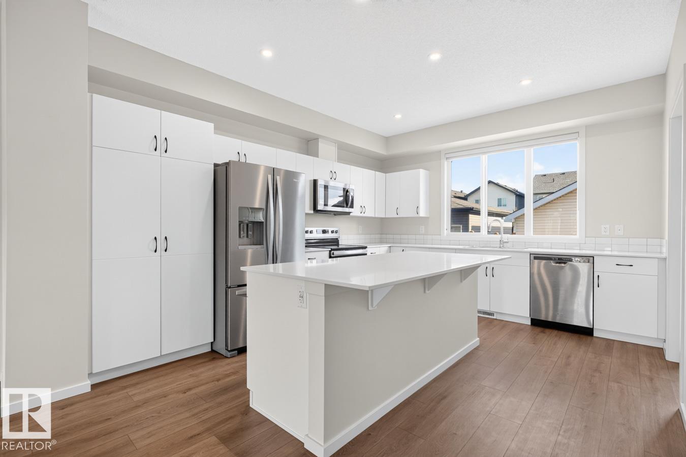 Photo 11 at 9478 Colak Lane SW, Chappelle Area, Edmonton