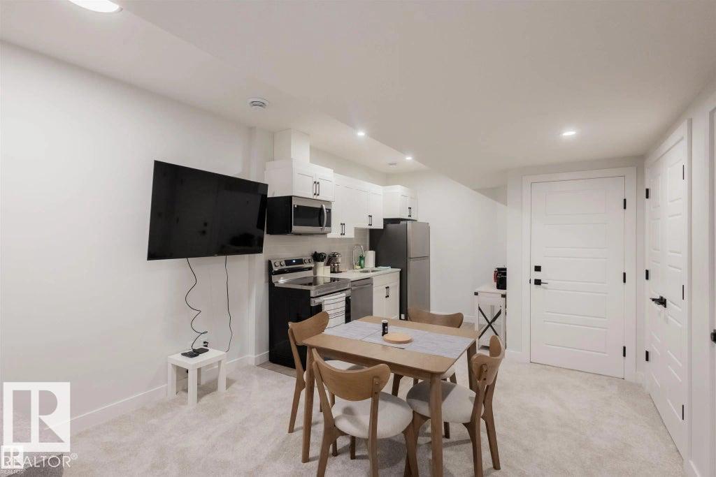 Photo 16 at 22519 88 Avenue NW, Rosenthal, Edmonton