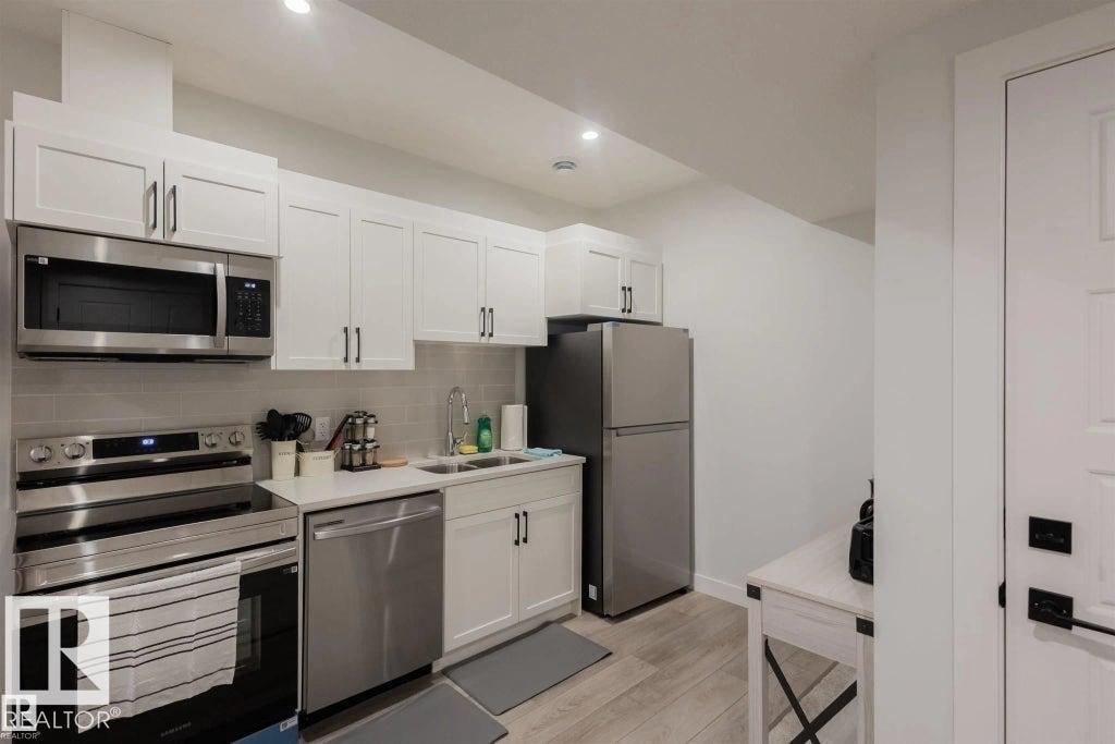 Photo 17 at 22519 88 Avenue NW, Rosenthal, Edmonton