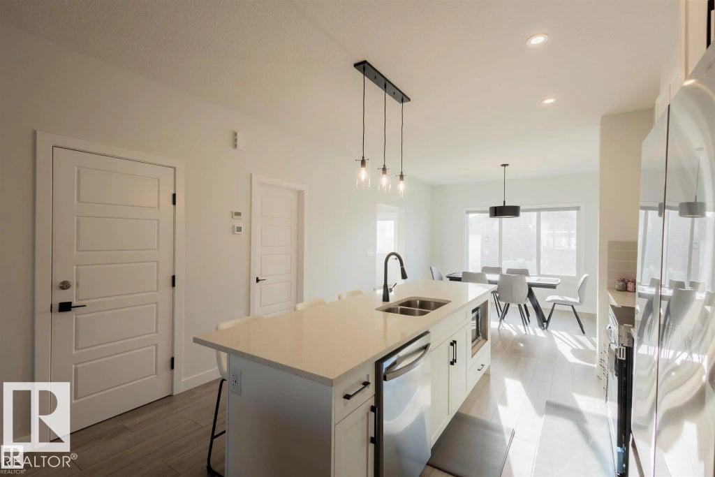 Photo 9 at 22519 88 Avenue NW, Rosenthal, Edmonton