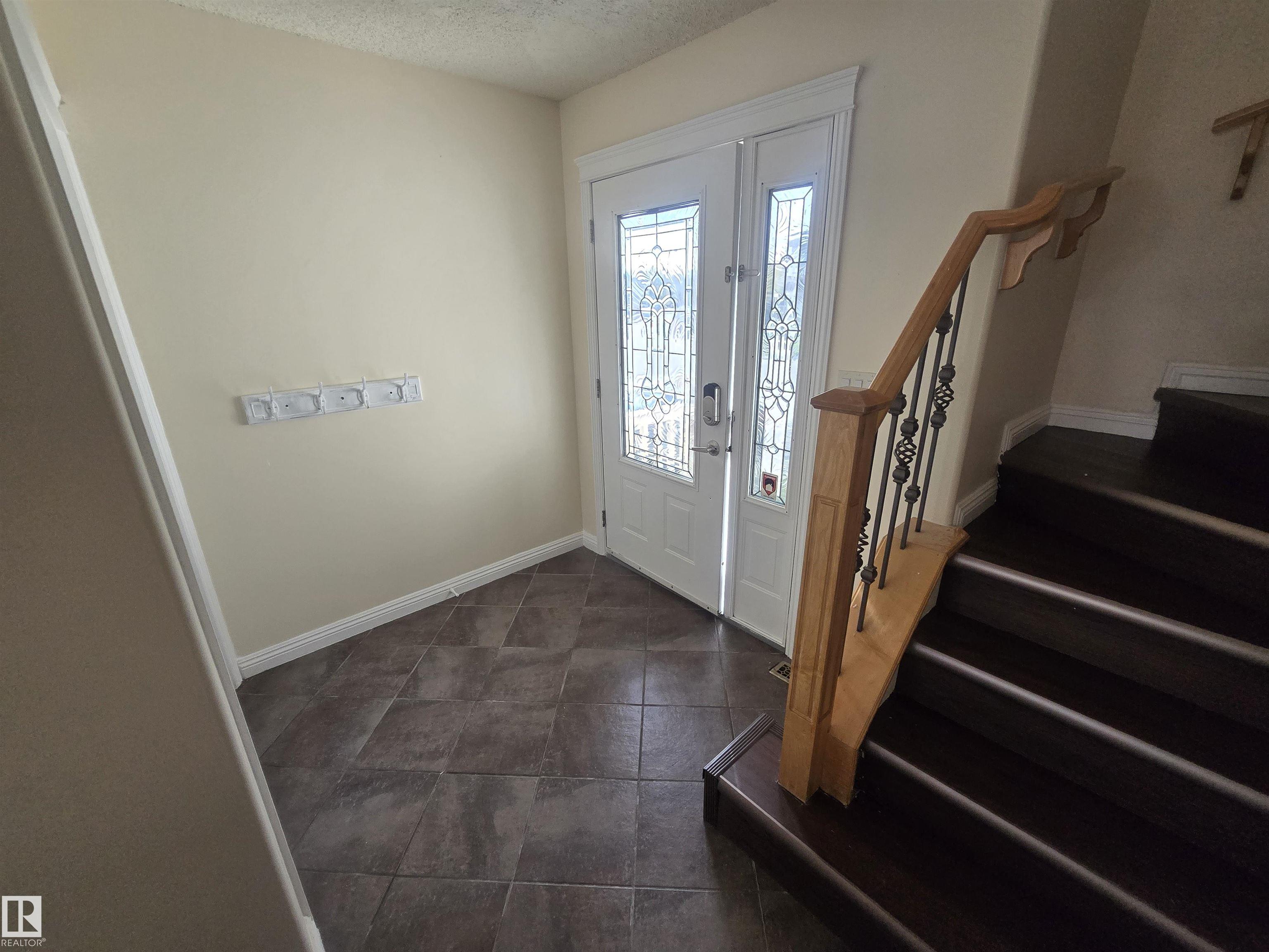 Photo 22 at 13812 149 Avenue NW, Cumberland, Edmonton