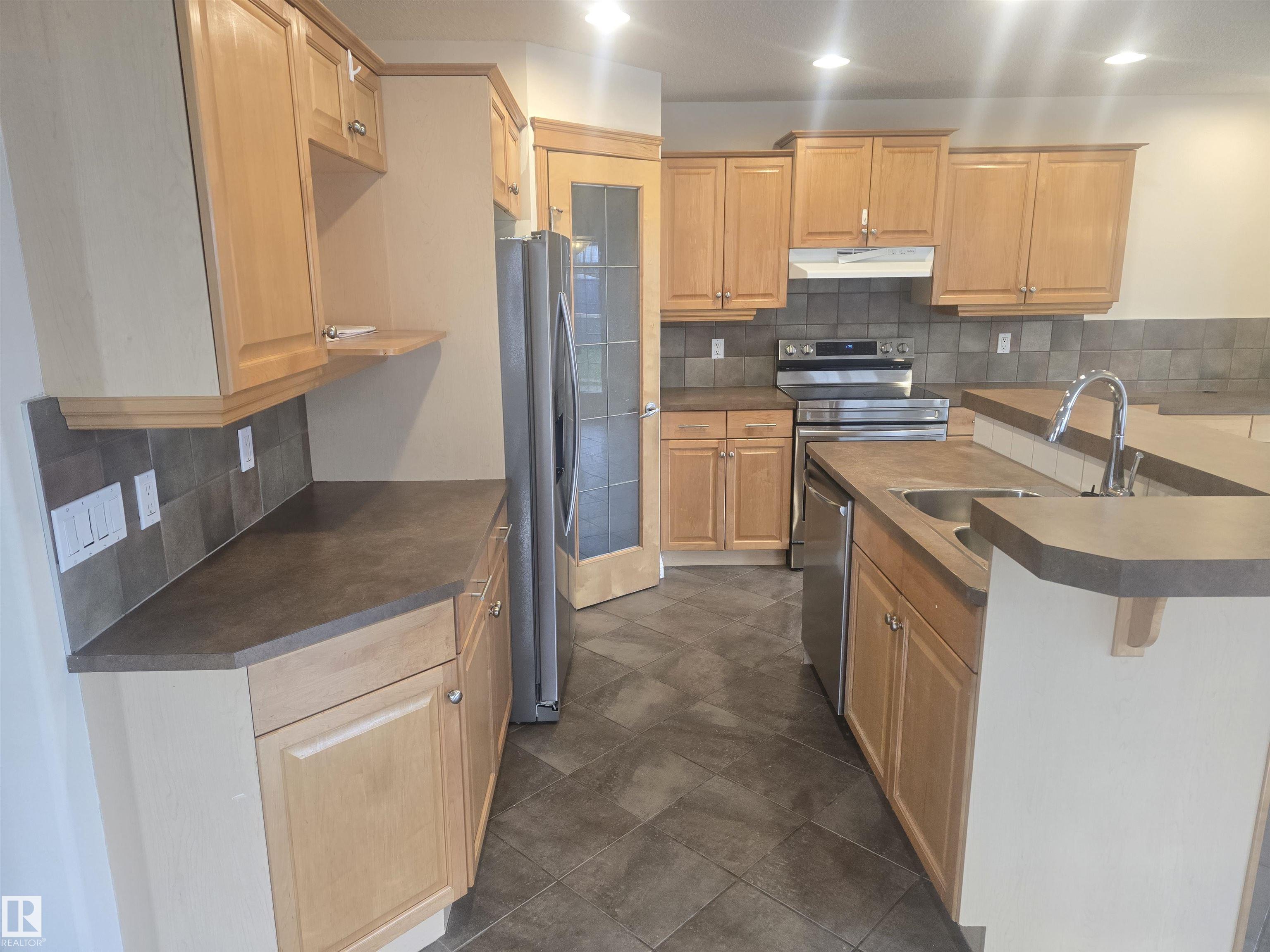13812 149 Avenue NW, Cumberland, Edmonton