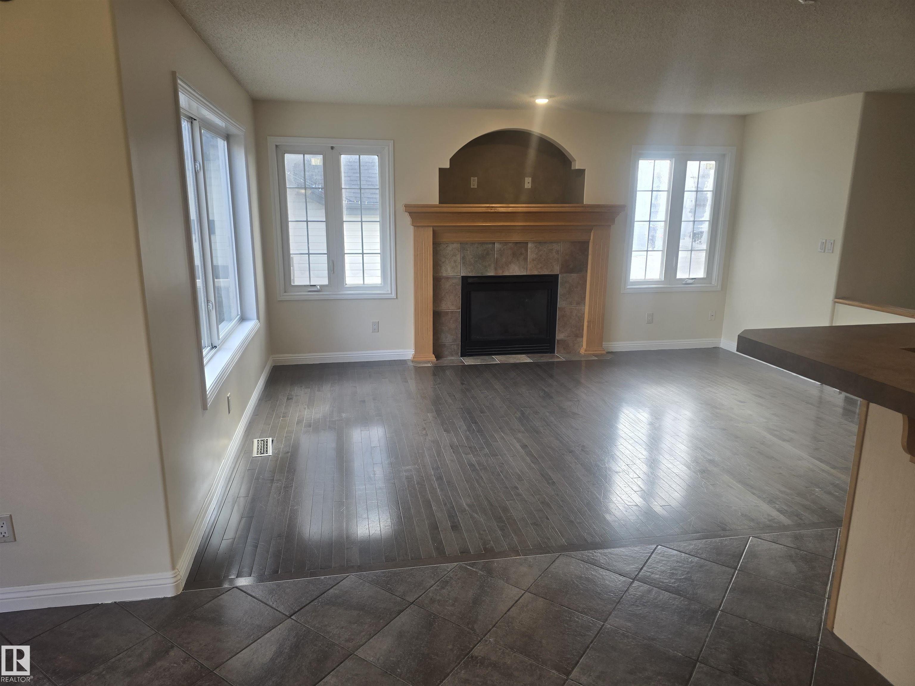 Photo 8 at 13812 149 Avenue NW, Cumberland, Edmonton