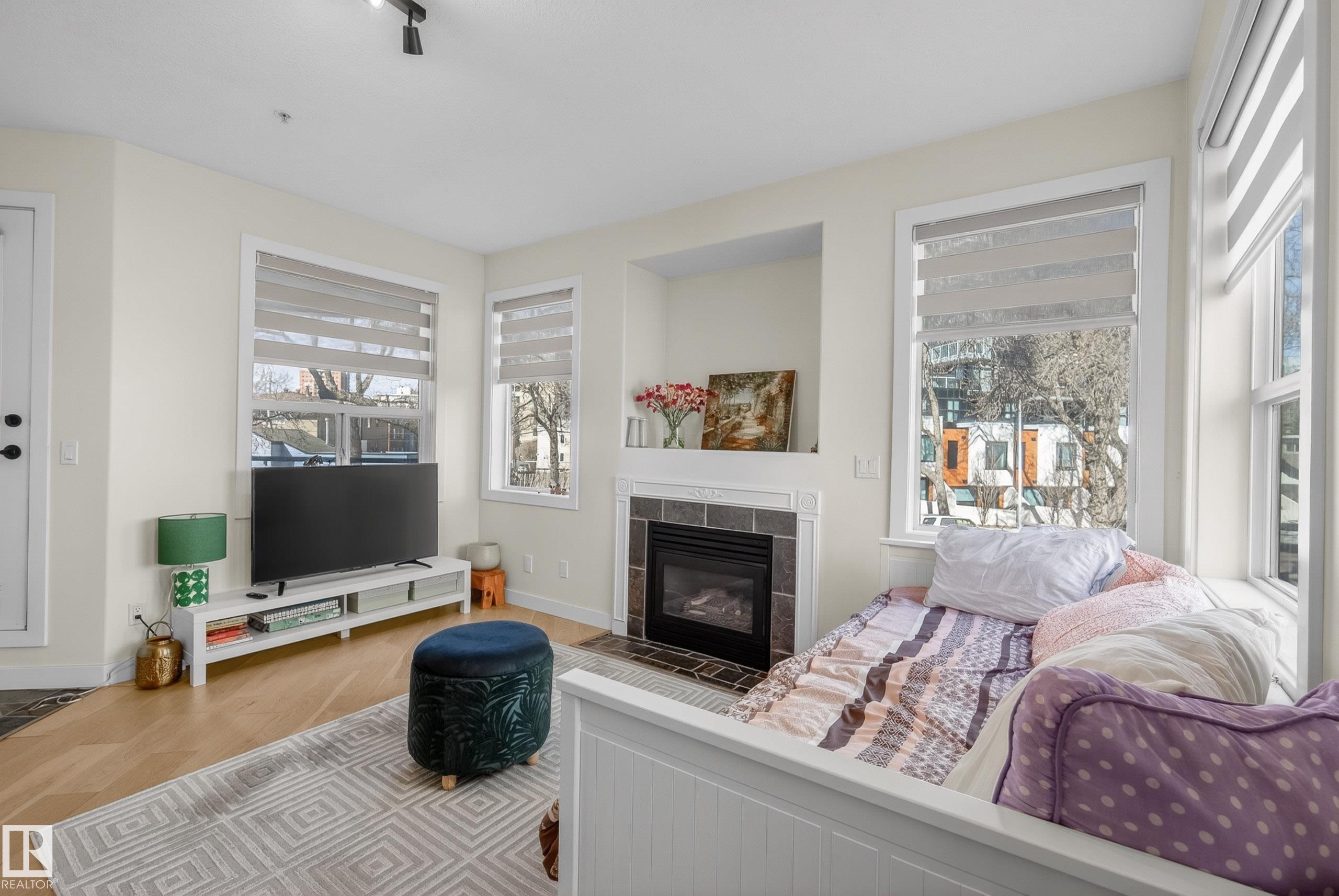 Photo 21 at 205 - 10011 110 Street NW, Wîhkwêntôwin, Edmonton