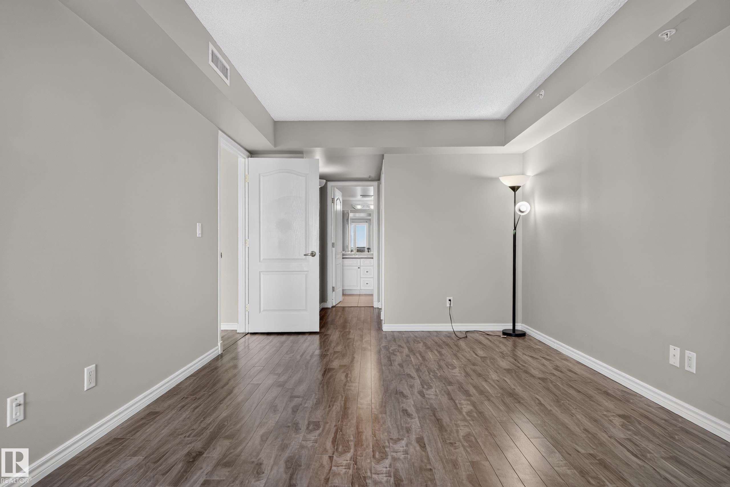 Photo 14 at 1106 - 10909 103 Avenue NW, Downtown, Edmonton