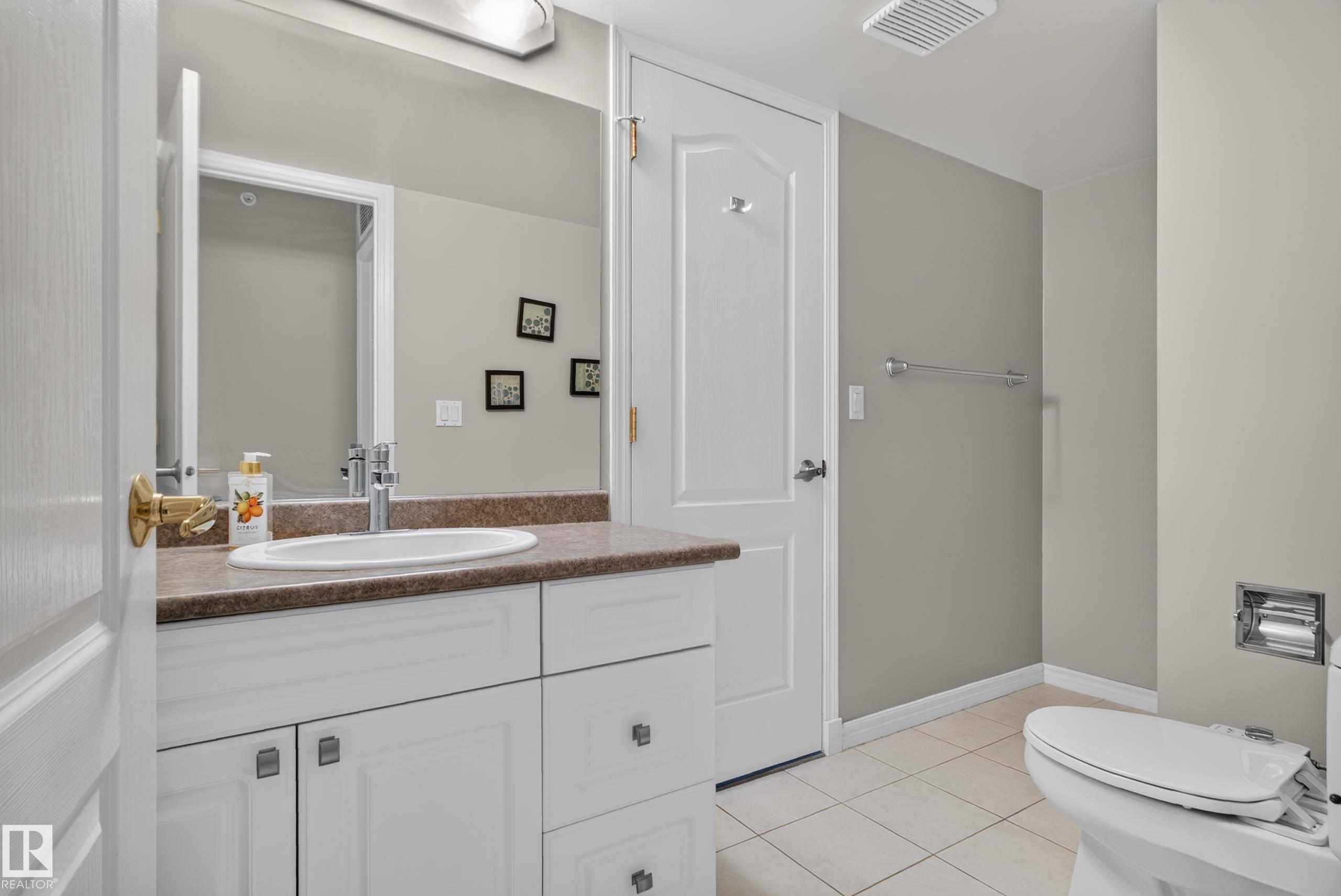 Photo 19 at 1106 - 10909 103 Avenue NW, Downtown, Edmonton