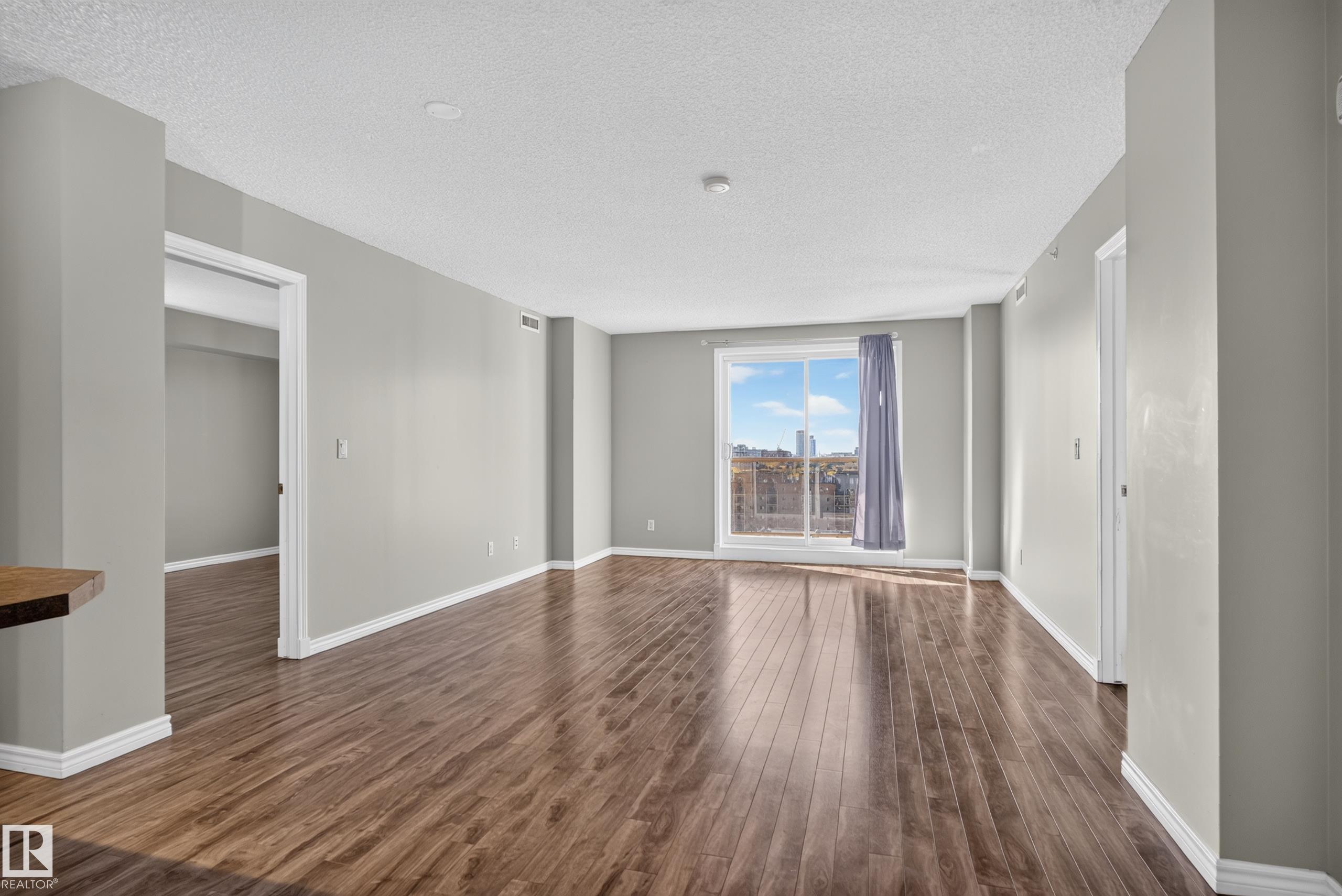 1106 - 10909 103 Avenue NW, Downtown, Edmonton