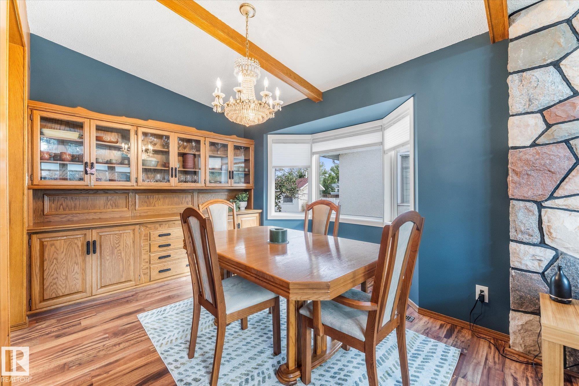 Photo 9 at 9504 139 Avenue NW, Northmount, Edmonton