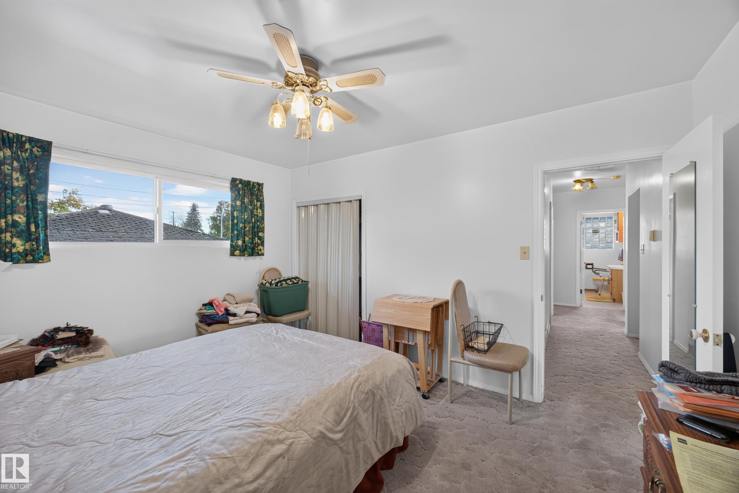 Photo 13 at 4402 116 Avenue NW, Beverly Heights, Edmonton