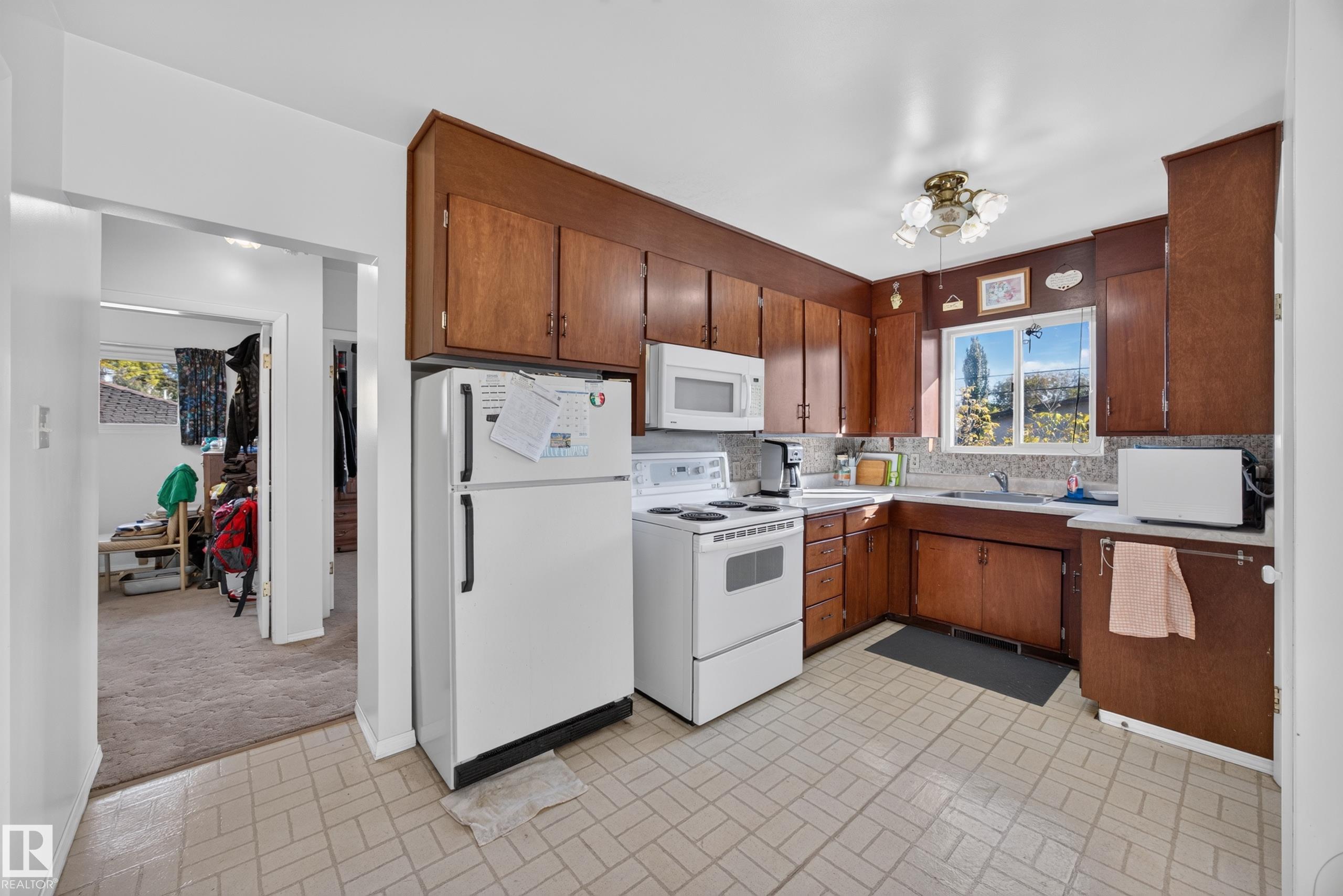 Photo 25 at 4402 116 Avenue NW, Beverly Heights, Edmonton