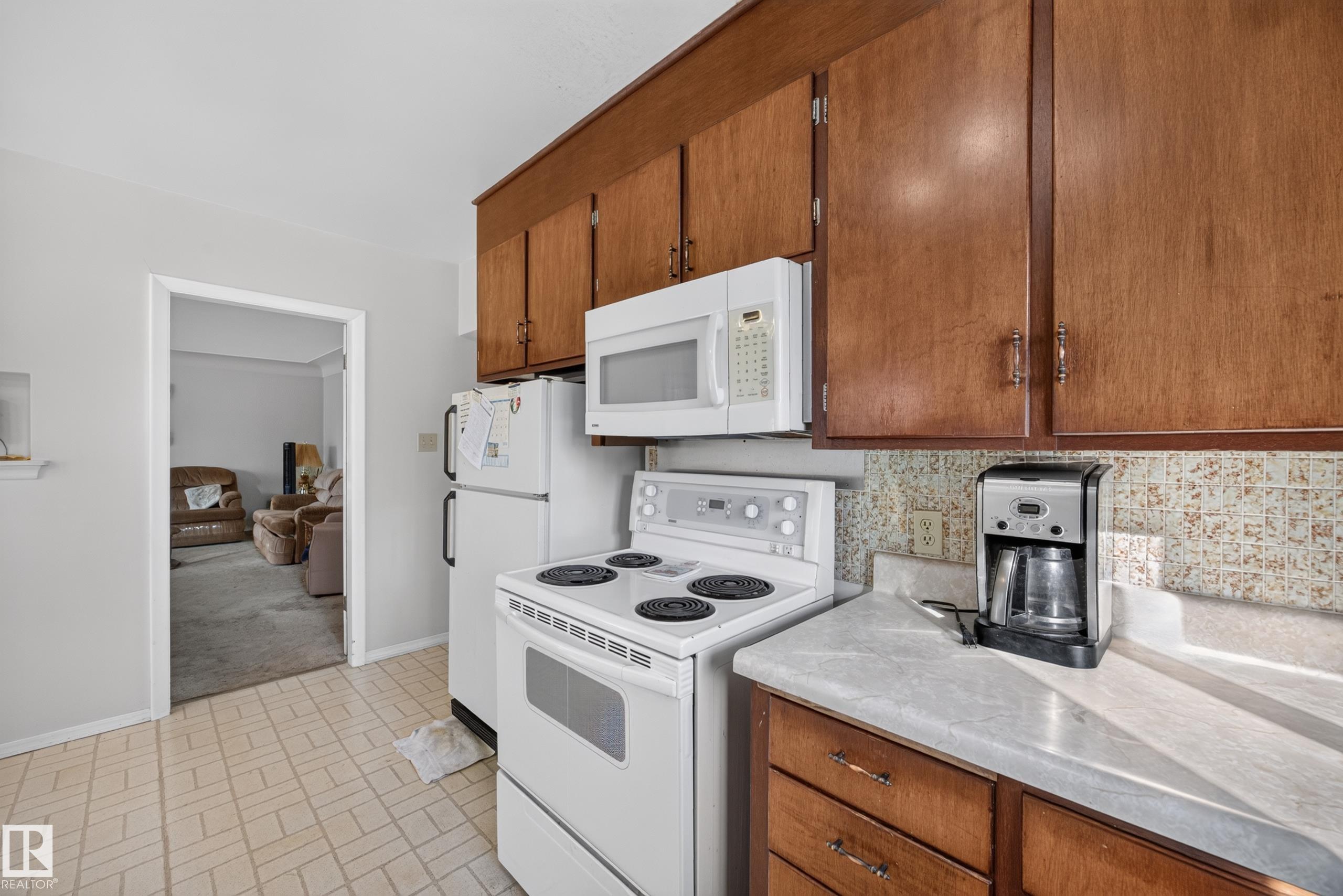 Photo 27 at 4402 116 Avenue NW, Beverly Heights, Edmonton