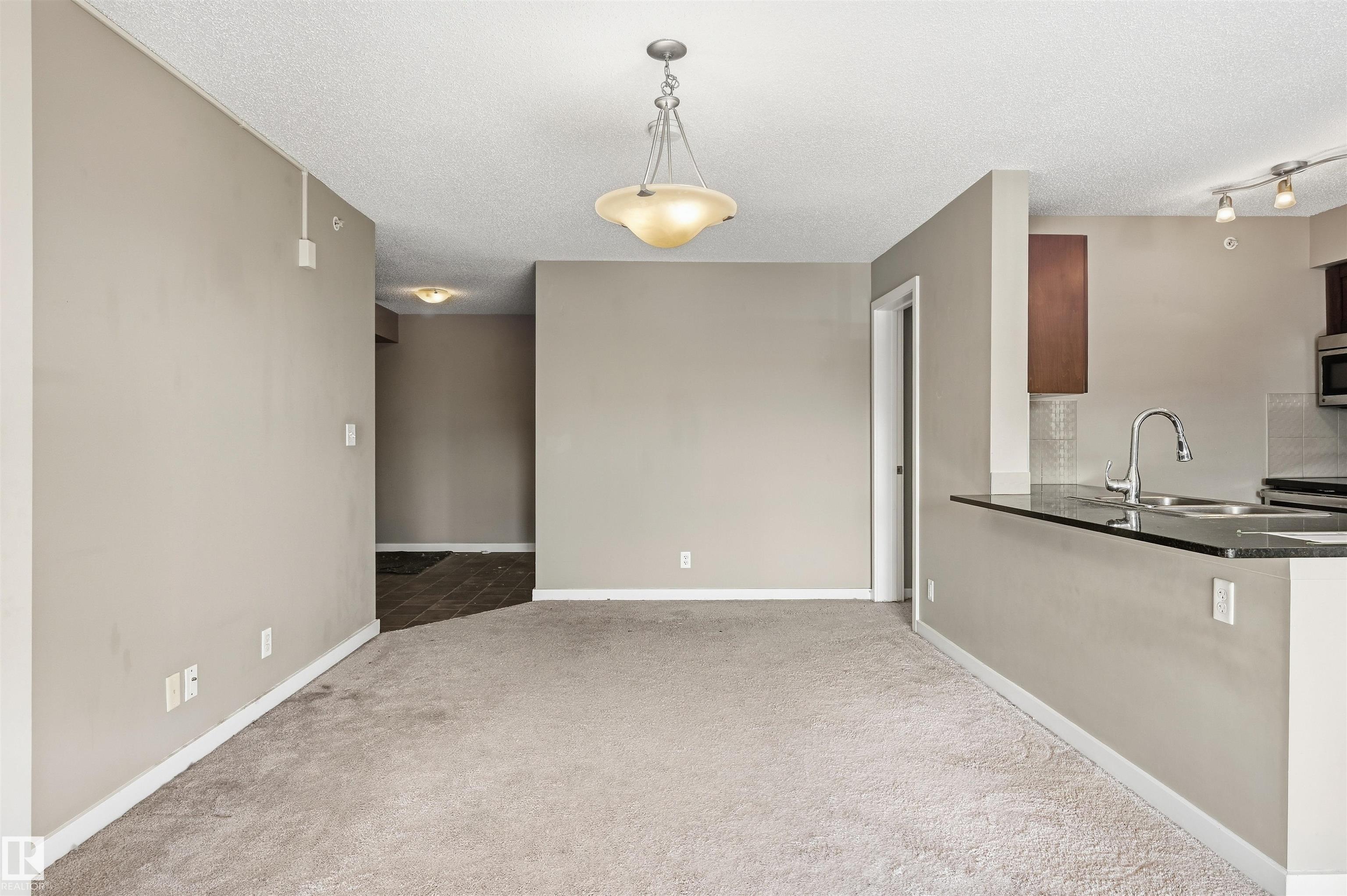 Photo 13 at 425 - 5816 Mullen Place NW, MacTaggart, Edmonton