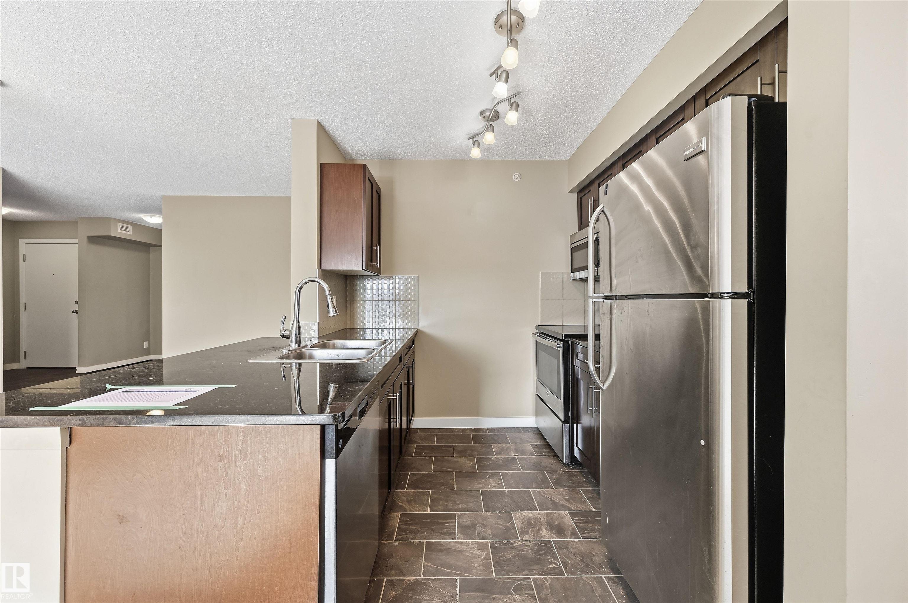 Photo 19 at 425 - 5816 Mullen Place NW, MacTaggart, Edmonton