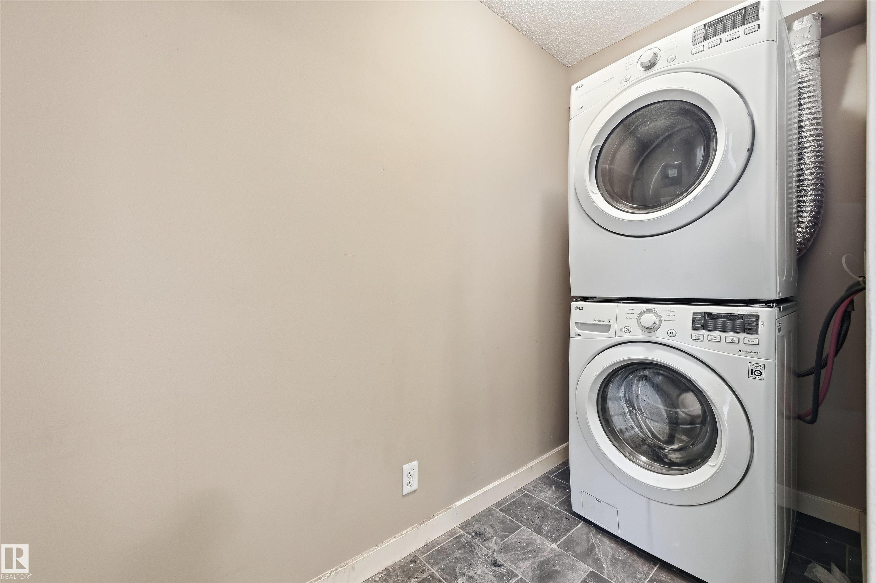 Photo 32 at 425 - 5816 Mullen Place NW, MacTaggart, Edmonton