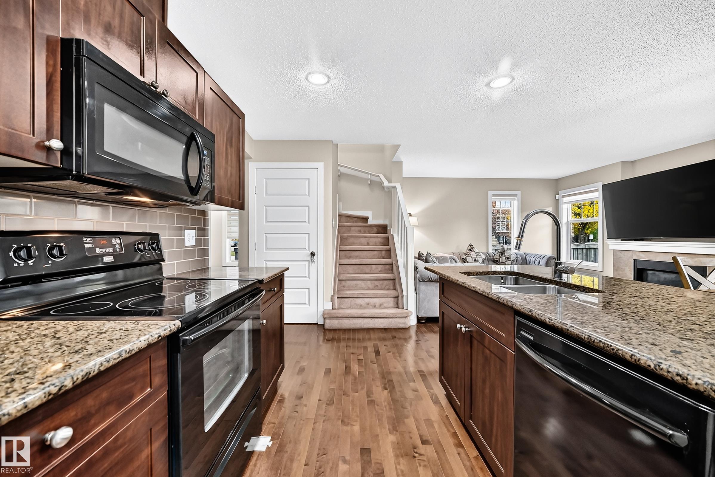 1673 Cunningham Way SW, Callaghan, Edmonton