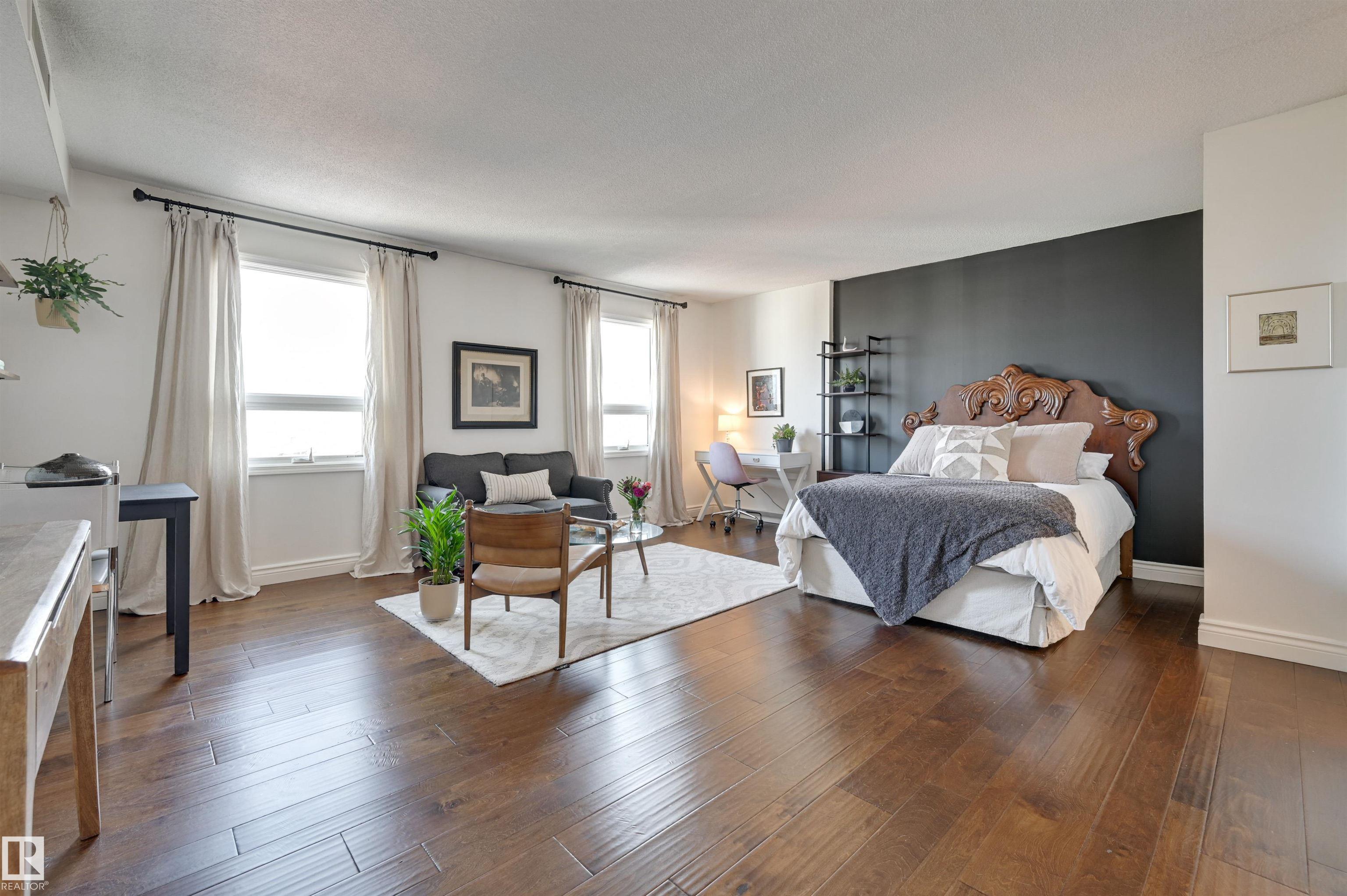 1505 - 10140 120 Street NW, Wîhkwêntôwin, Edmonton