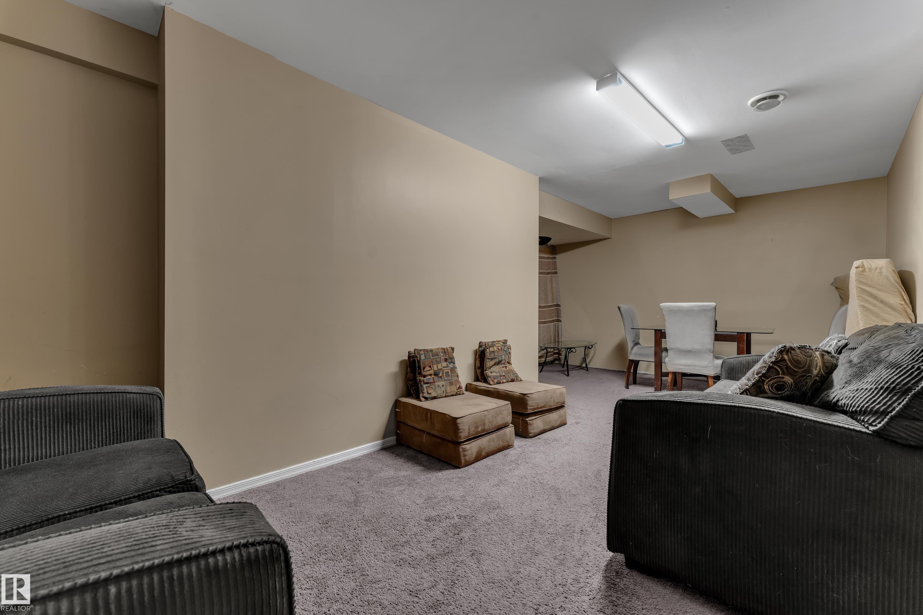 Photo 17 at 2114 38 Street NW, Daly Grove, Edmonton