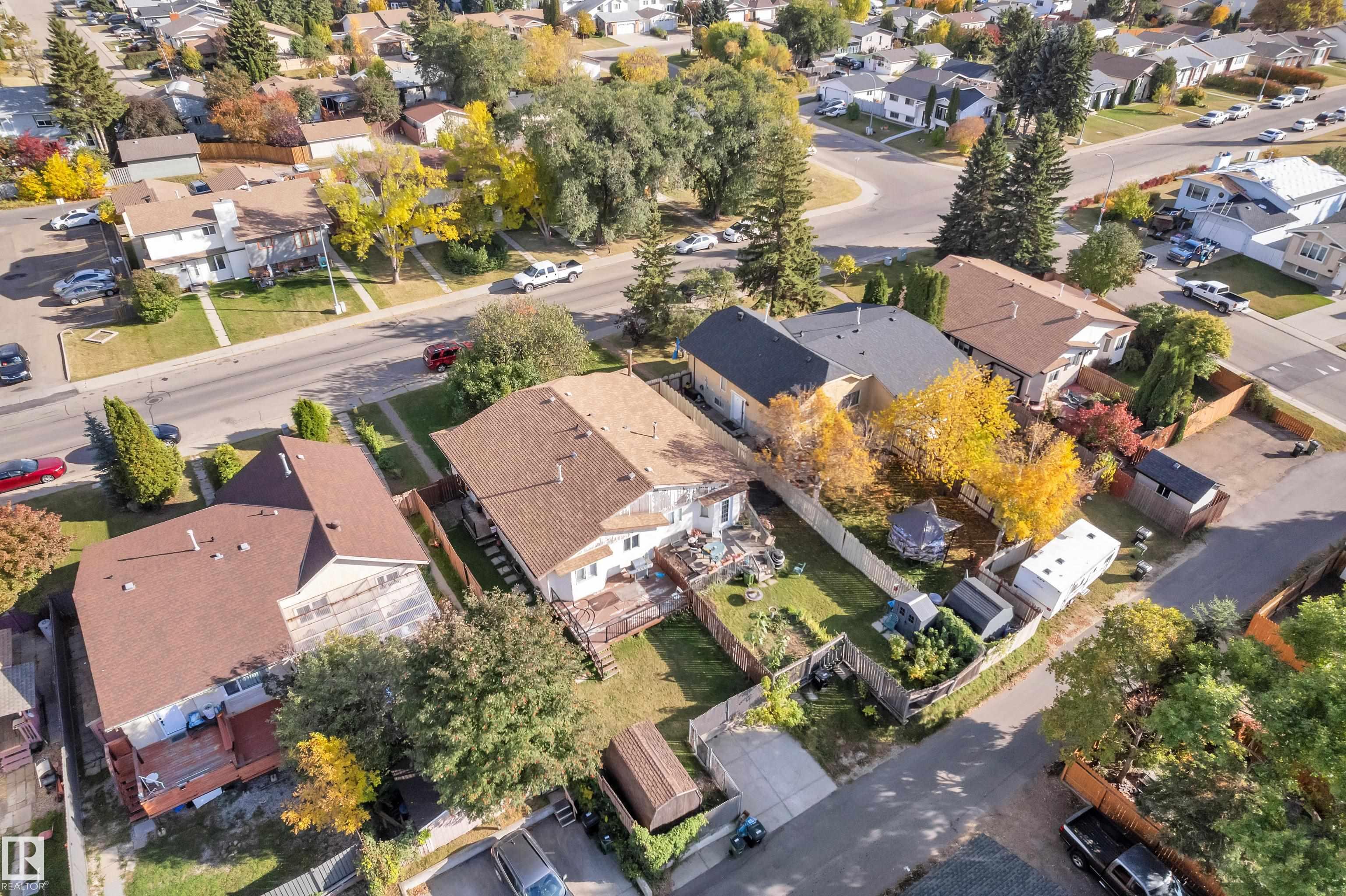 Photo 26 at 2114 38 Street NW, Daly Grove, Edmonton