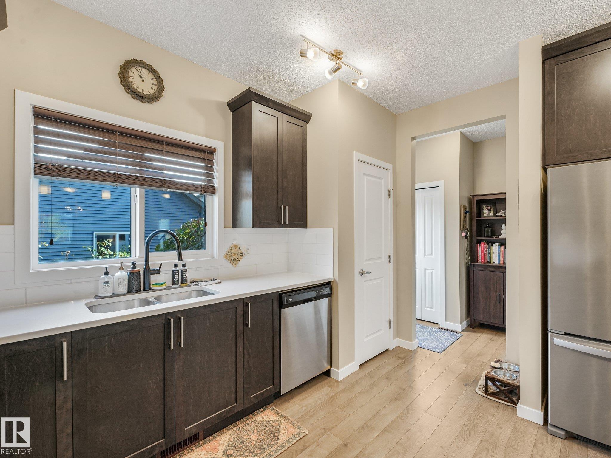 Photo 14 at 2027 Cavanagh Drive SW, Cavanagh, Edmonton