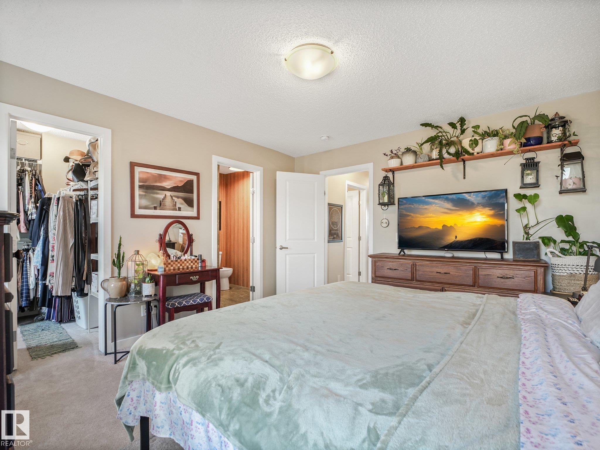 Photo 19 at 2027 Cavanagh Drive SW, Cavanagh, Edmonton