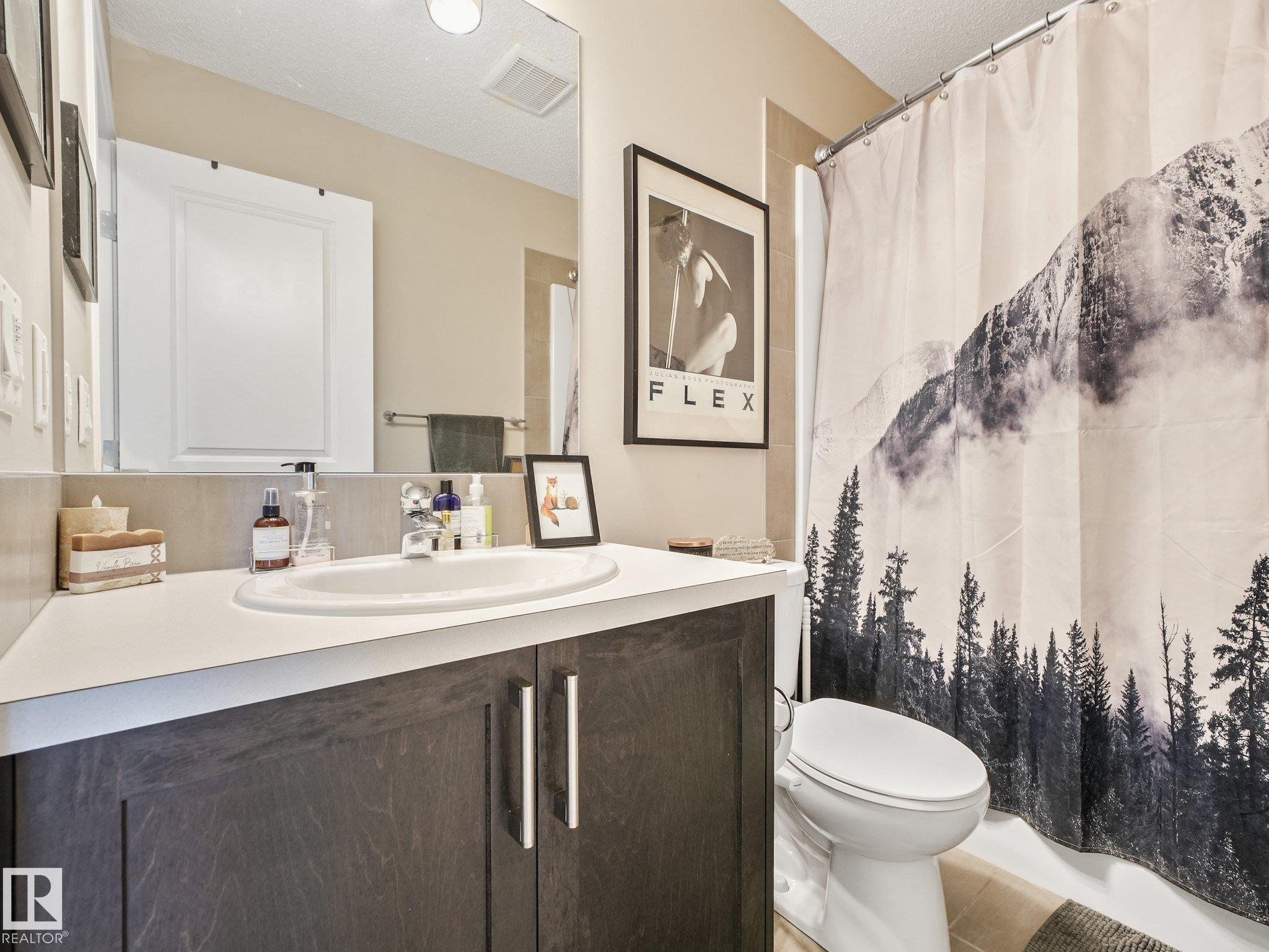 Photo 28 at 2027 Cavanagh Drive SW, Cavanagh, Edmonton