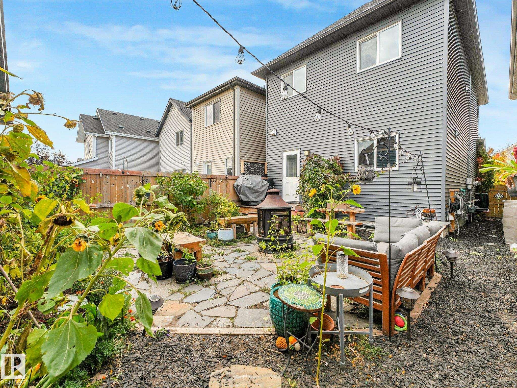Photo 34 at 2027 Cavanagh Drive SW, Cavanagh, Edmonton