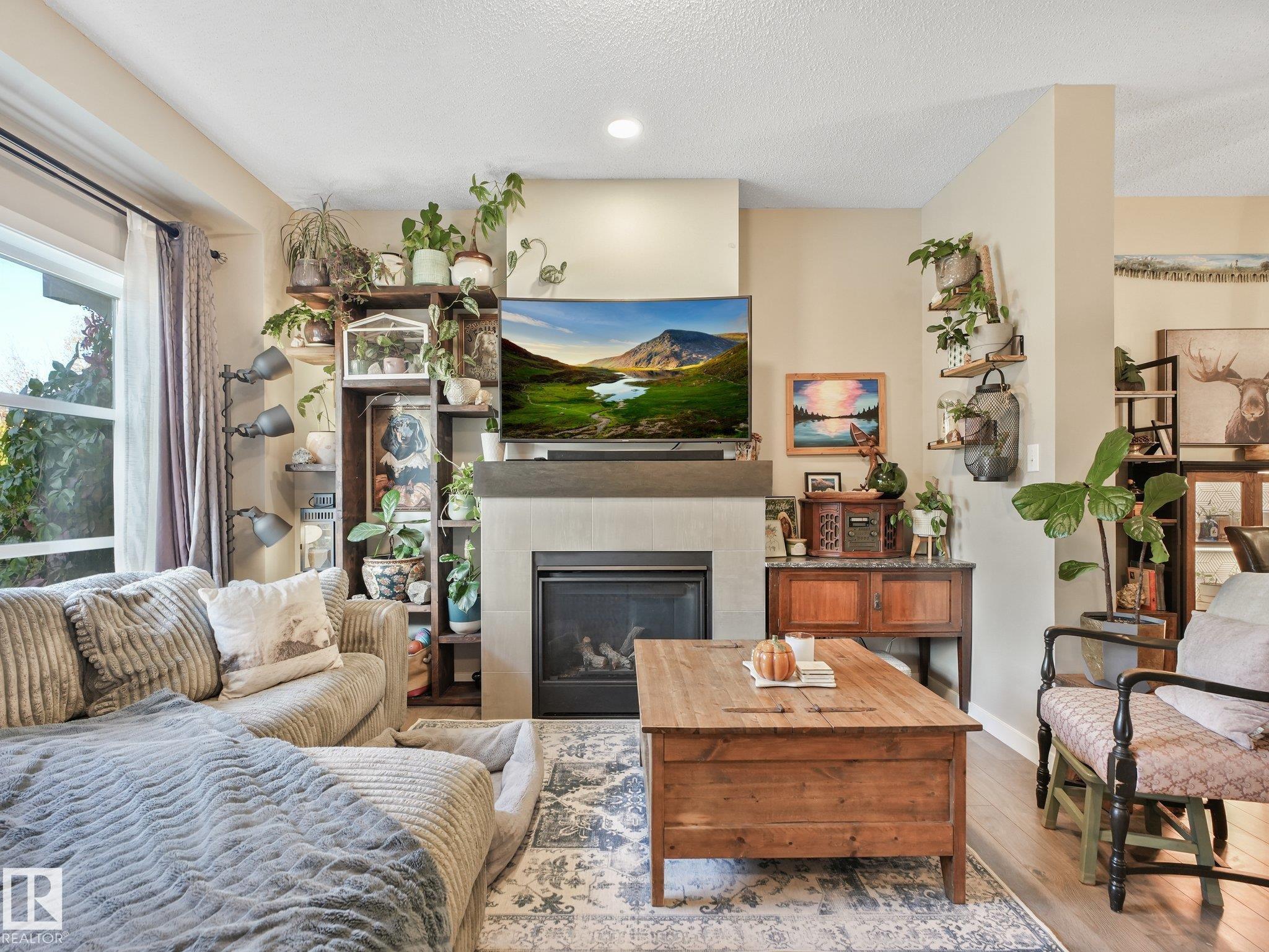 Photo 6 at 2027 Cavanagh Drive SW, Cavanagh, Edmonton