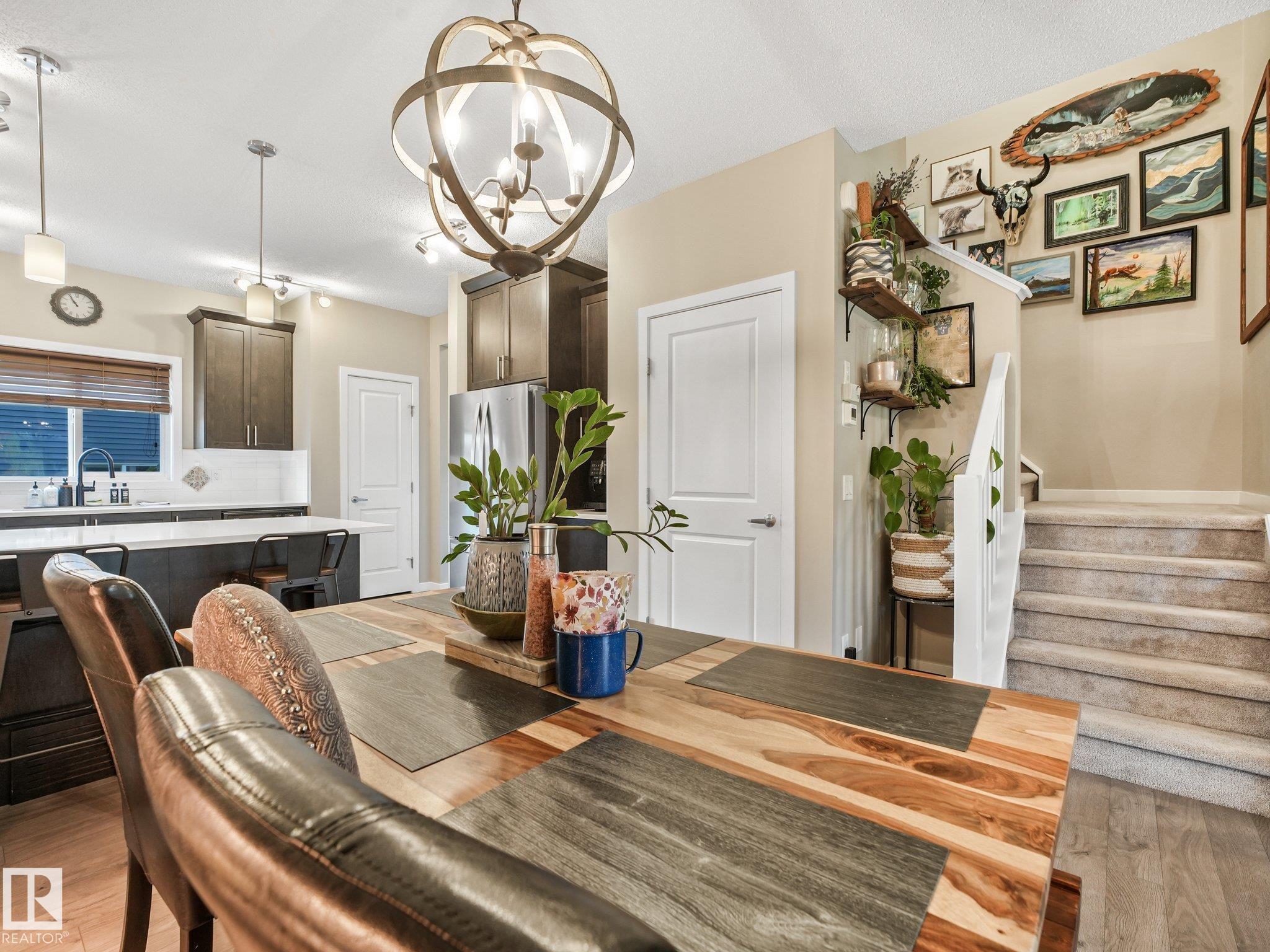 Photo 9 at 2027 Cavanagh Drive SW, Cavanagh, Edmonton
