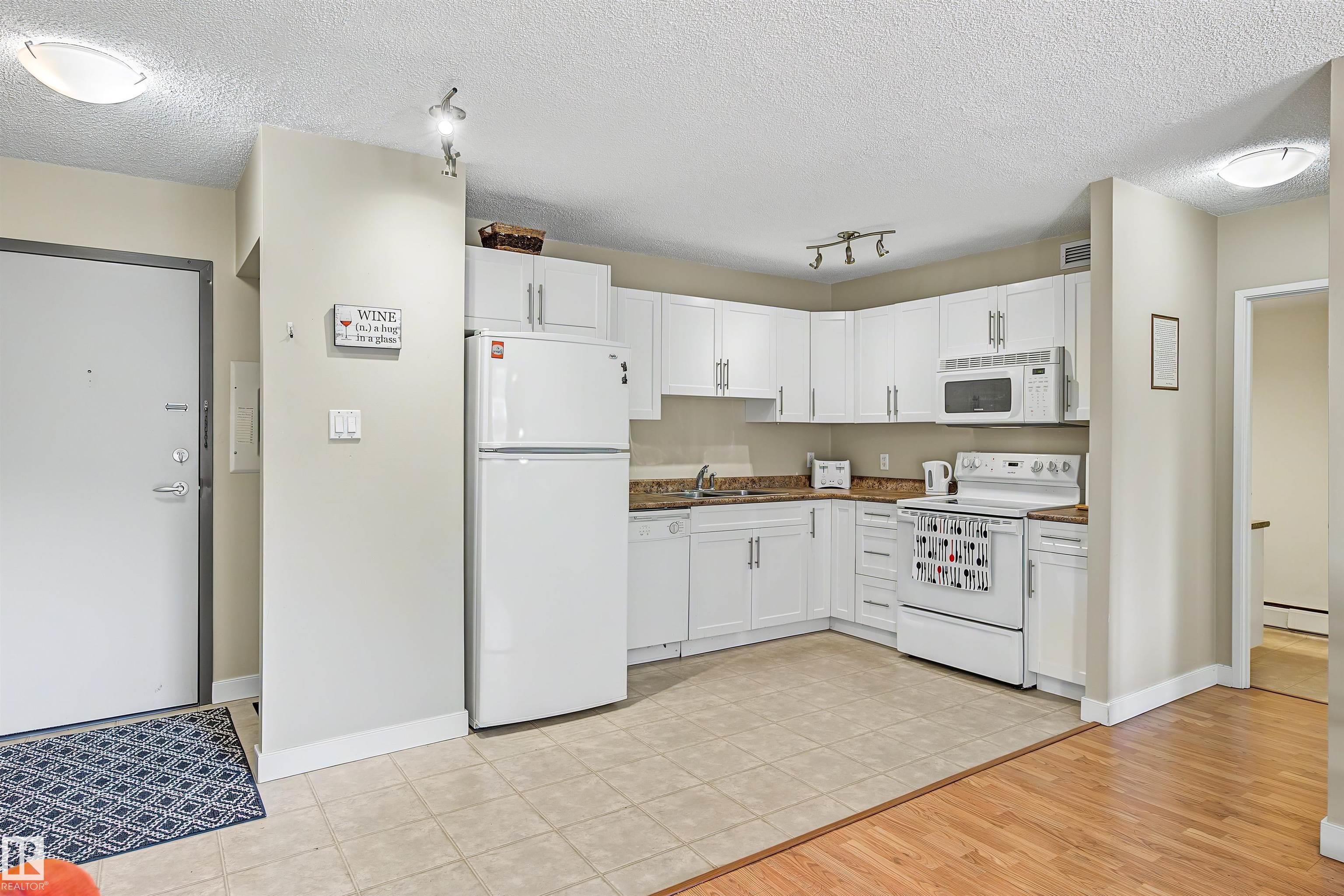 Photo 7 at 309 - 9710 105 Street NW, Downtown, Edmonton