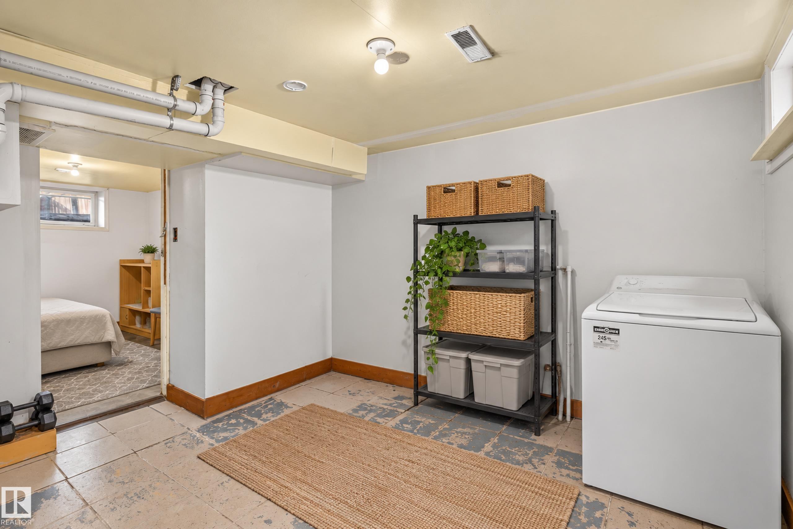 Photo 19 at 12053 97 Street NW, Alberta Avenue, Edmonton