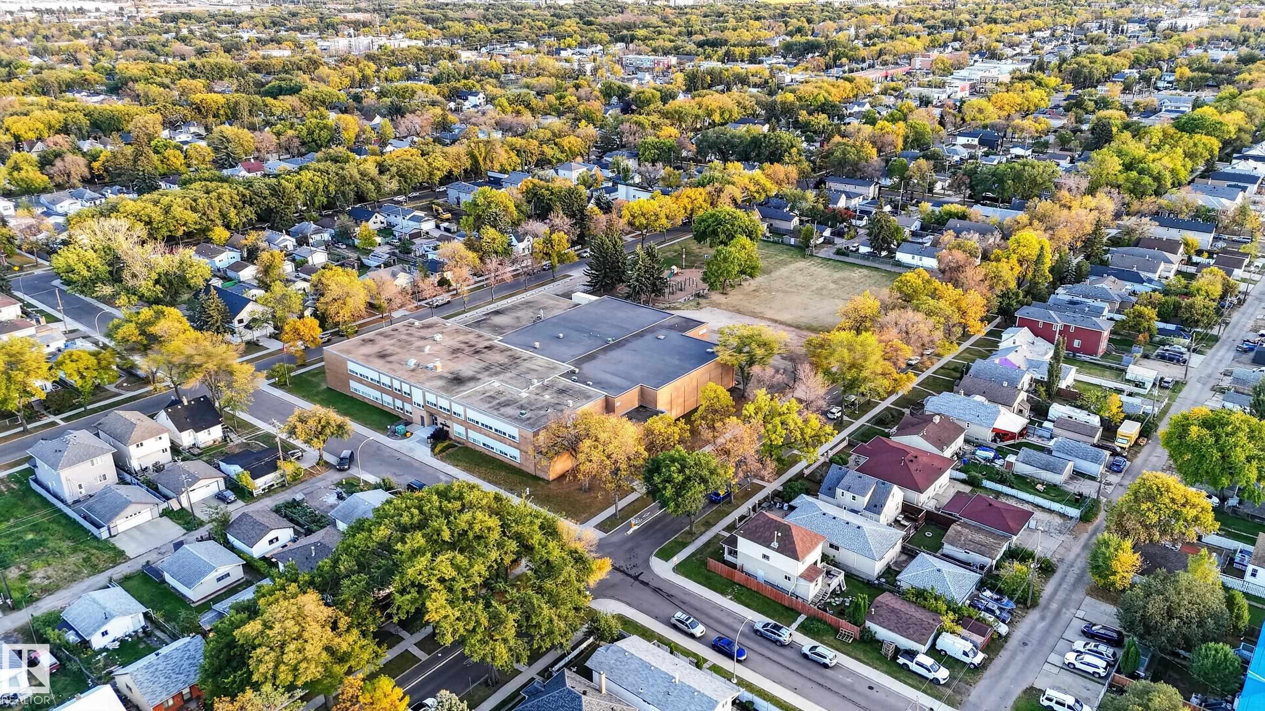 Photo 28 at 12053 97 Street NW, Alberta Avenue, Edmonton