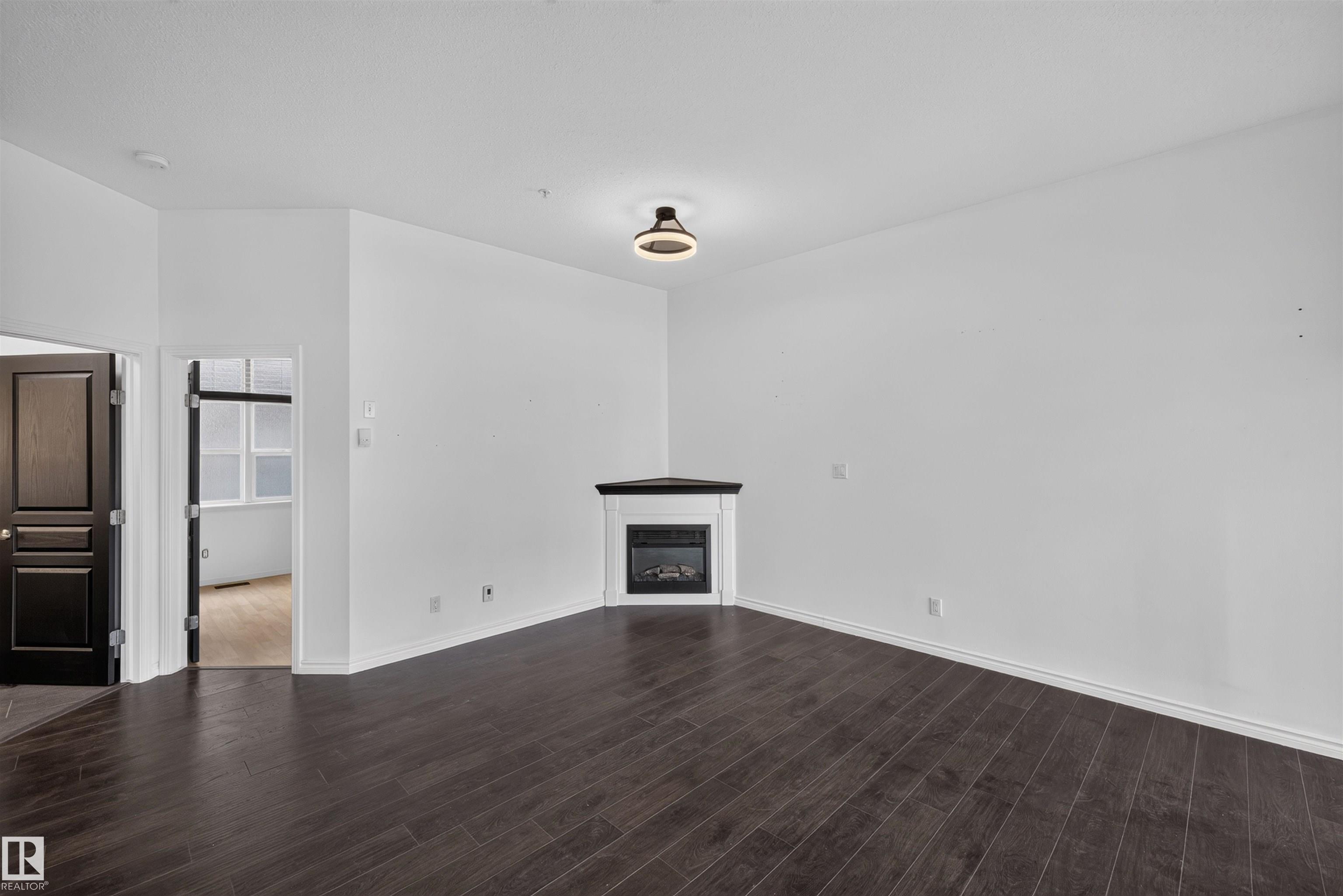 Photo 11 at 412 - 9503 101 Avenue NW, Riverdale, Edmonton