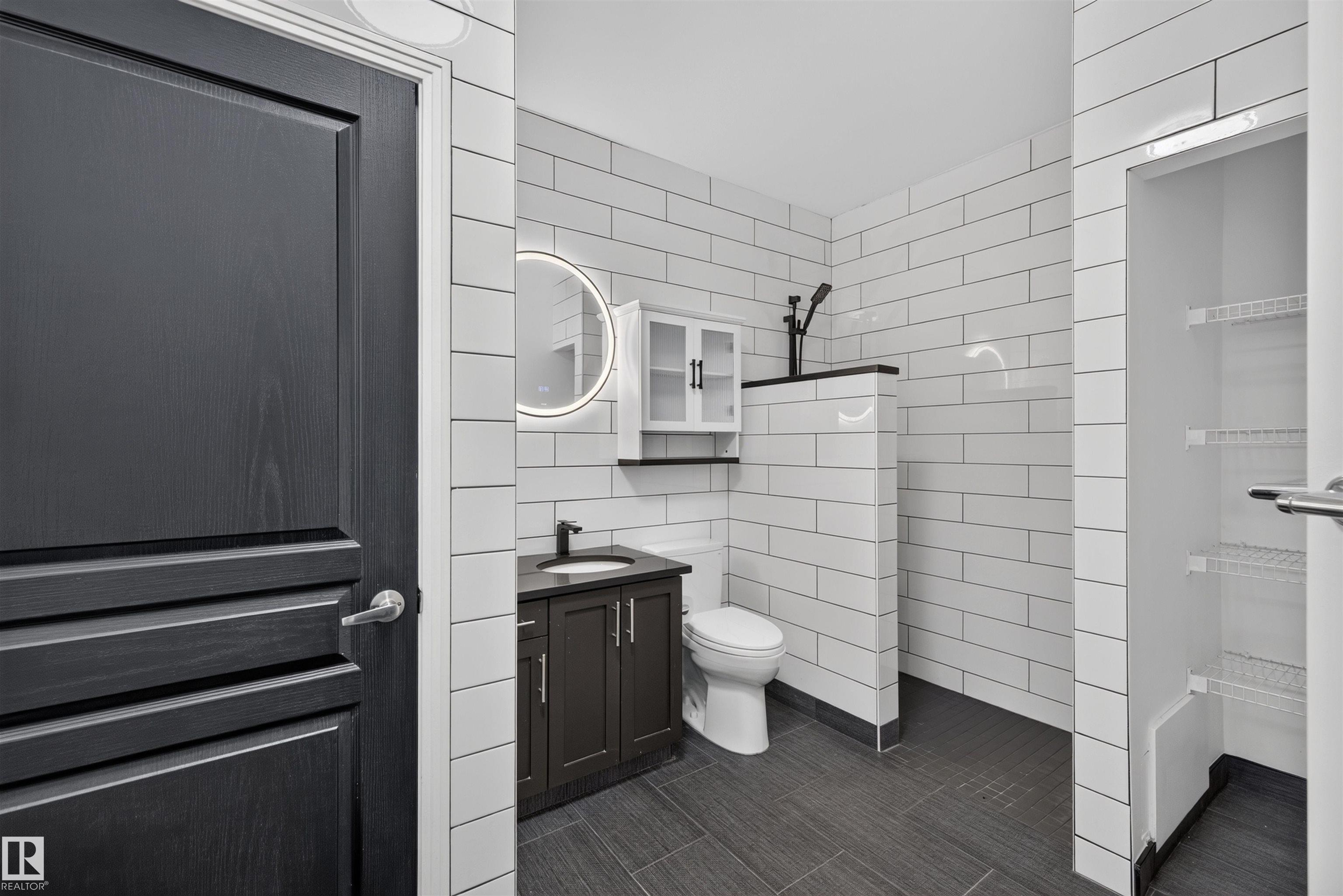 412 - 9503 101 Avenue NW, Riverdale, Edmonton