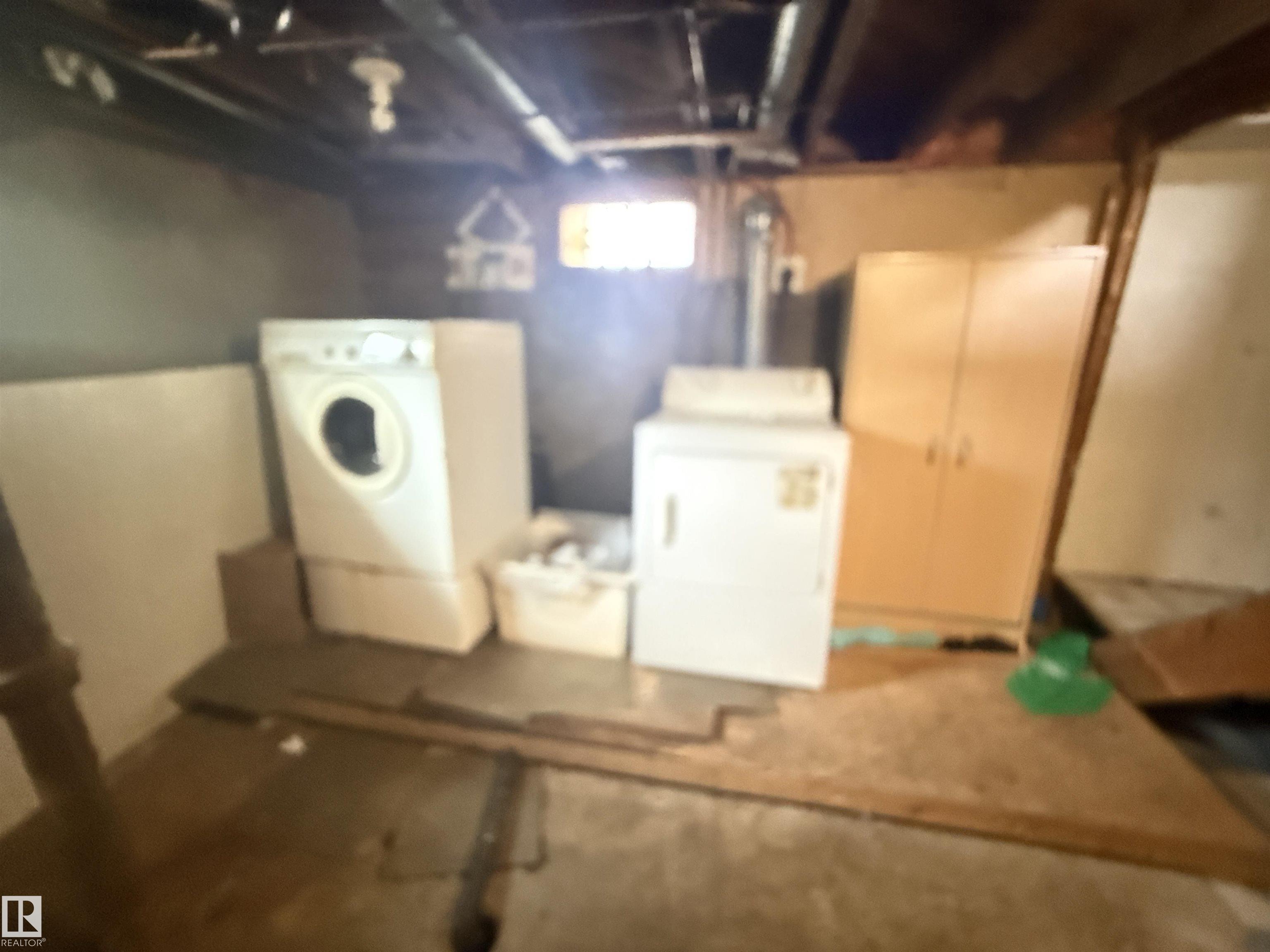 Photo 38 at 11942 37 Street NW, Beacon Heights, Edmonton