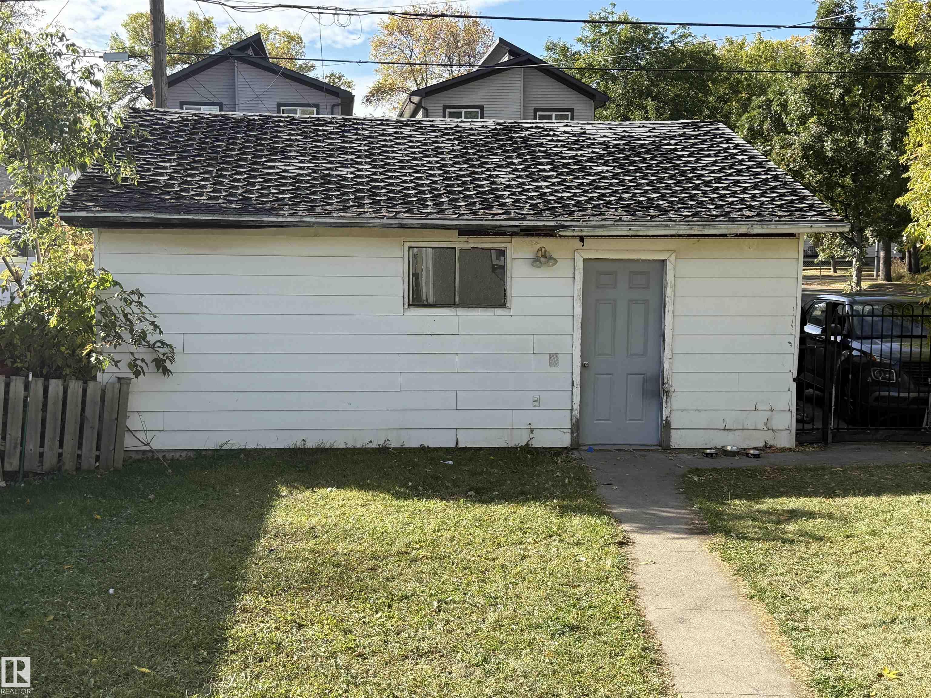 Photo 42 at 11942 37 Street NW, Beacon Heights, Edmonton