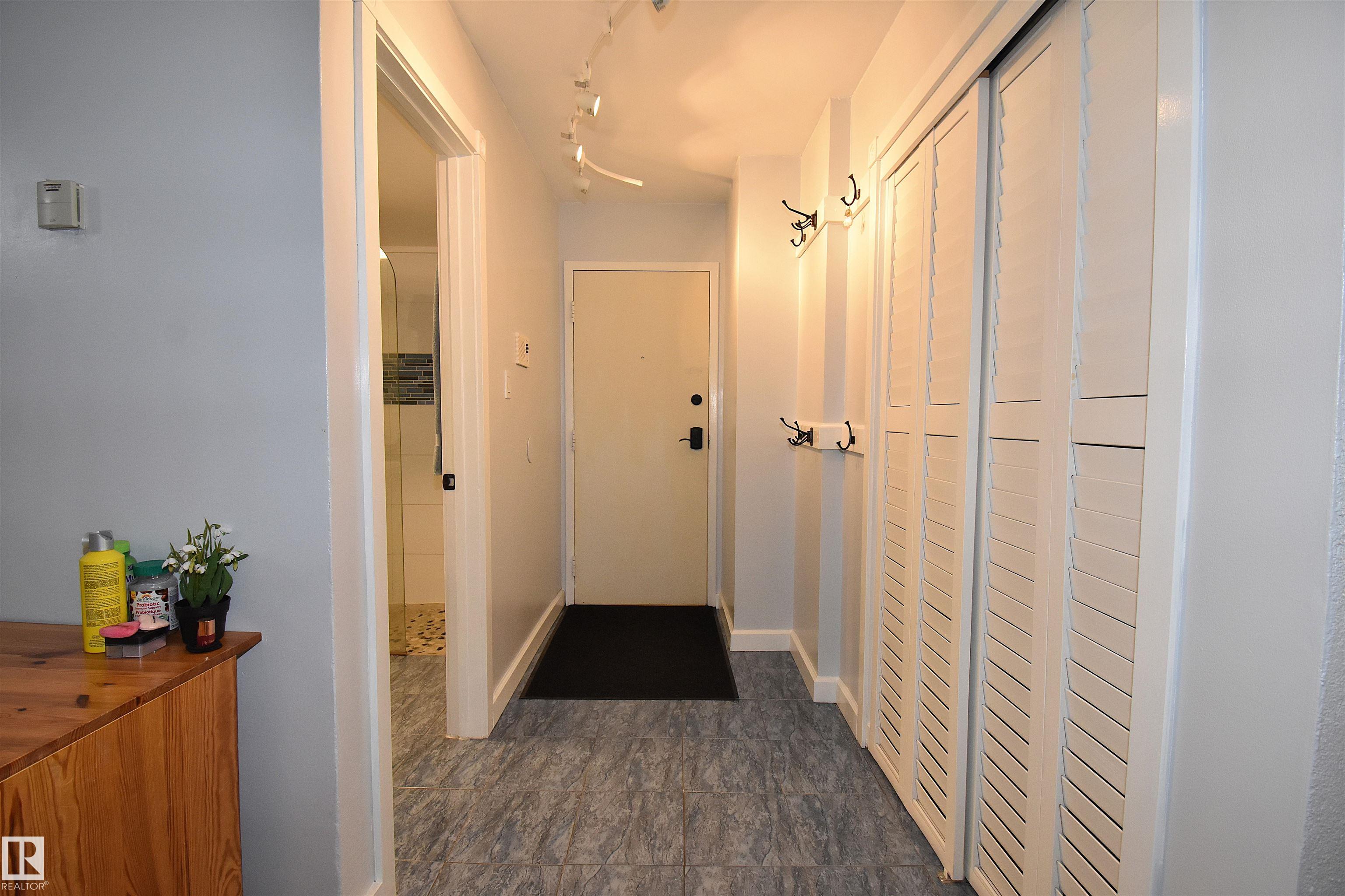 Photo 18 at 102 - 11325 109 Avenue NW, Queen Mary Park, Edmonton