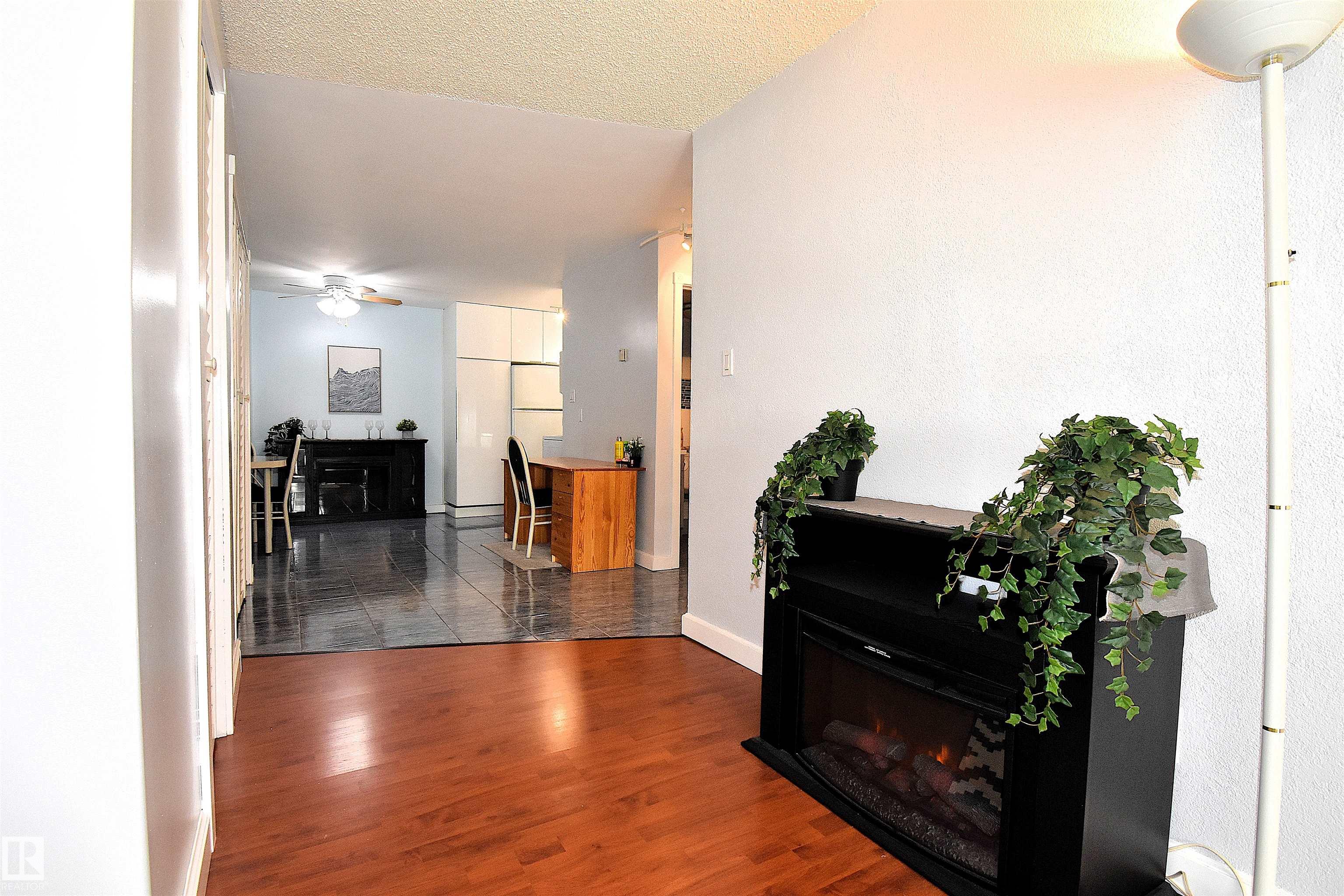 Photo 21 at 102 - 11325 109 Avenue NW, Queen Mary Park, Edmonton