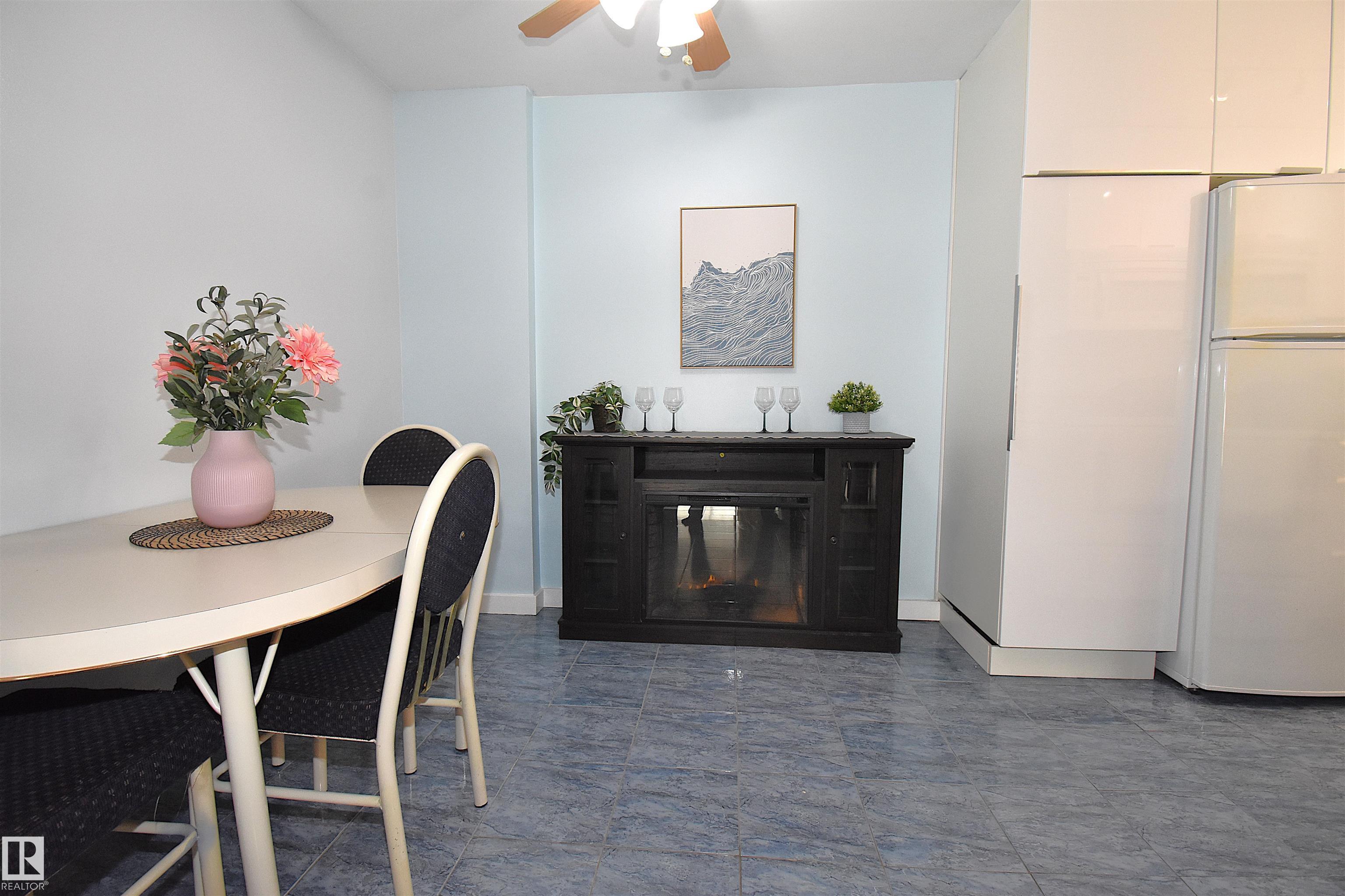 Photo 6 at 102 - 11325 109 Avenue NW, Queen Mary Park, Edmonton