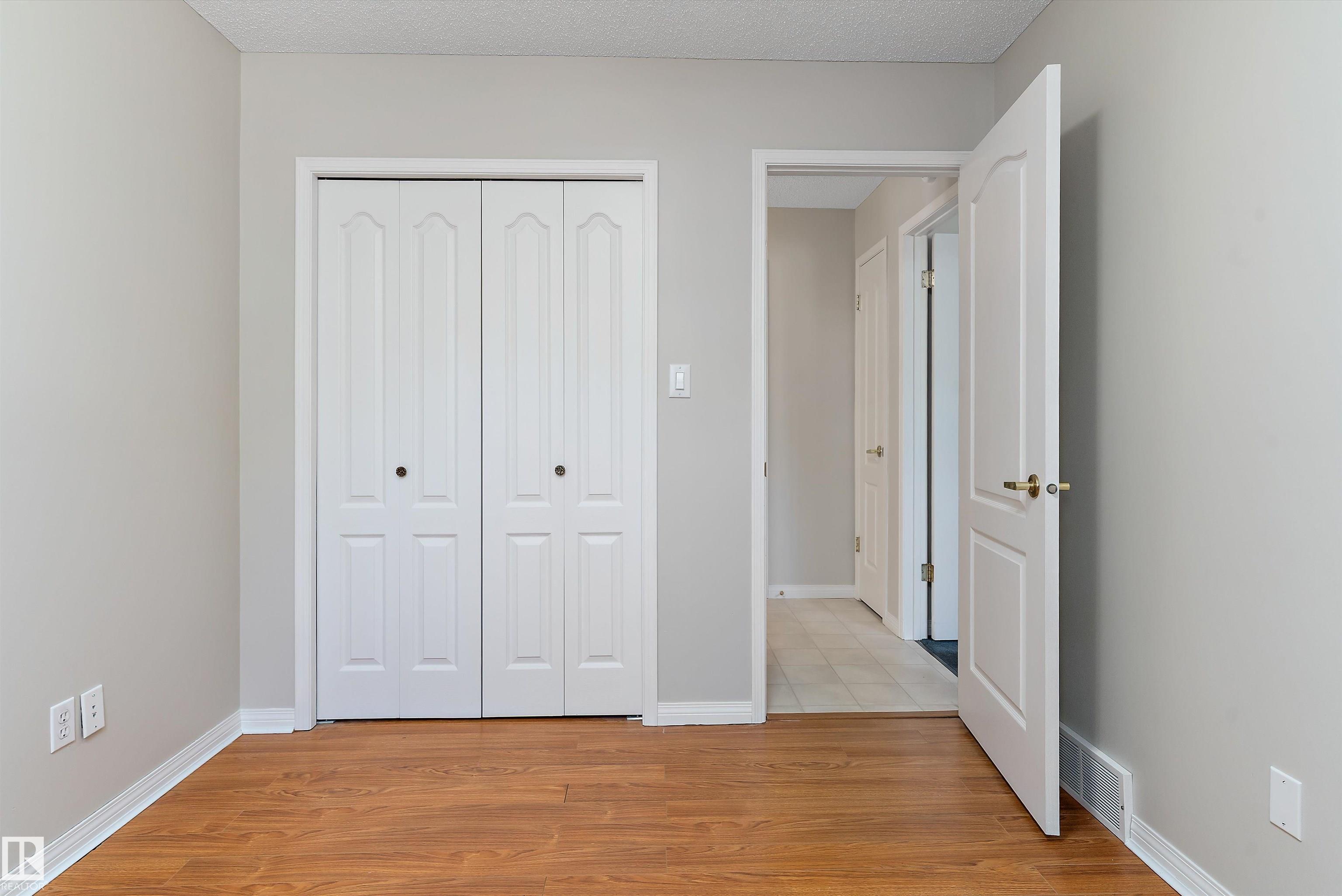 Photo 31 at 933 Youville Drive W NW, Tawa, Edmonton