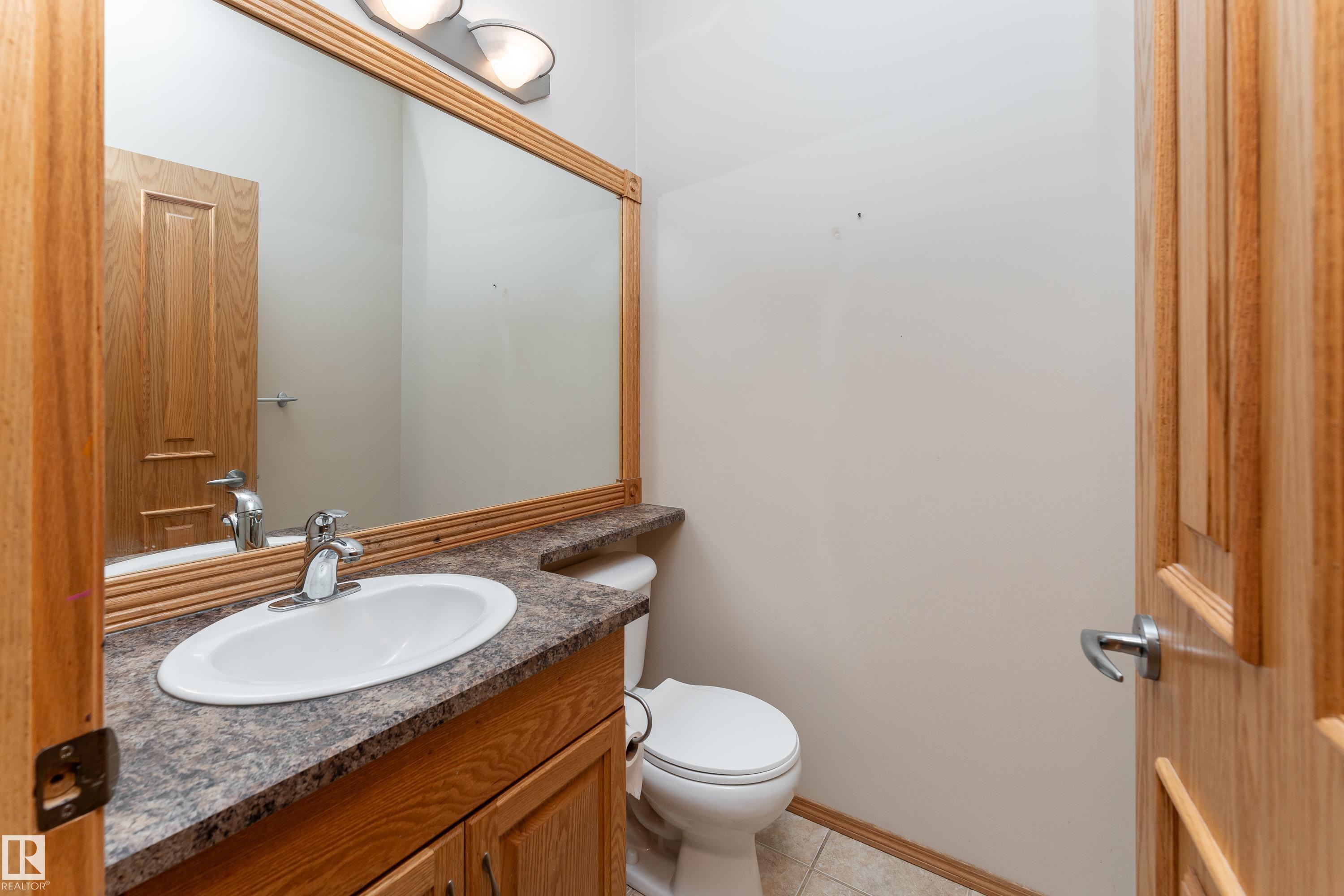 Photo 15 at 10820 178 Avenue NW, Chambery, Edmonton