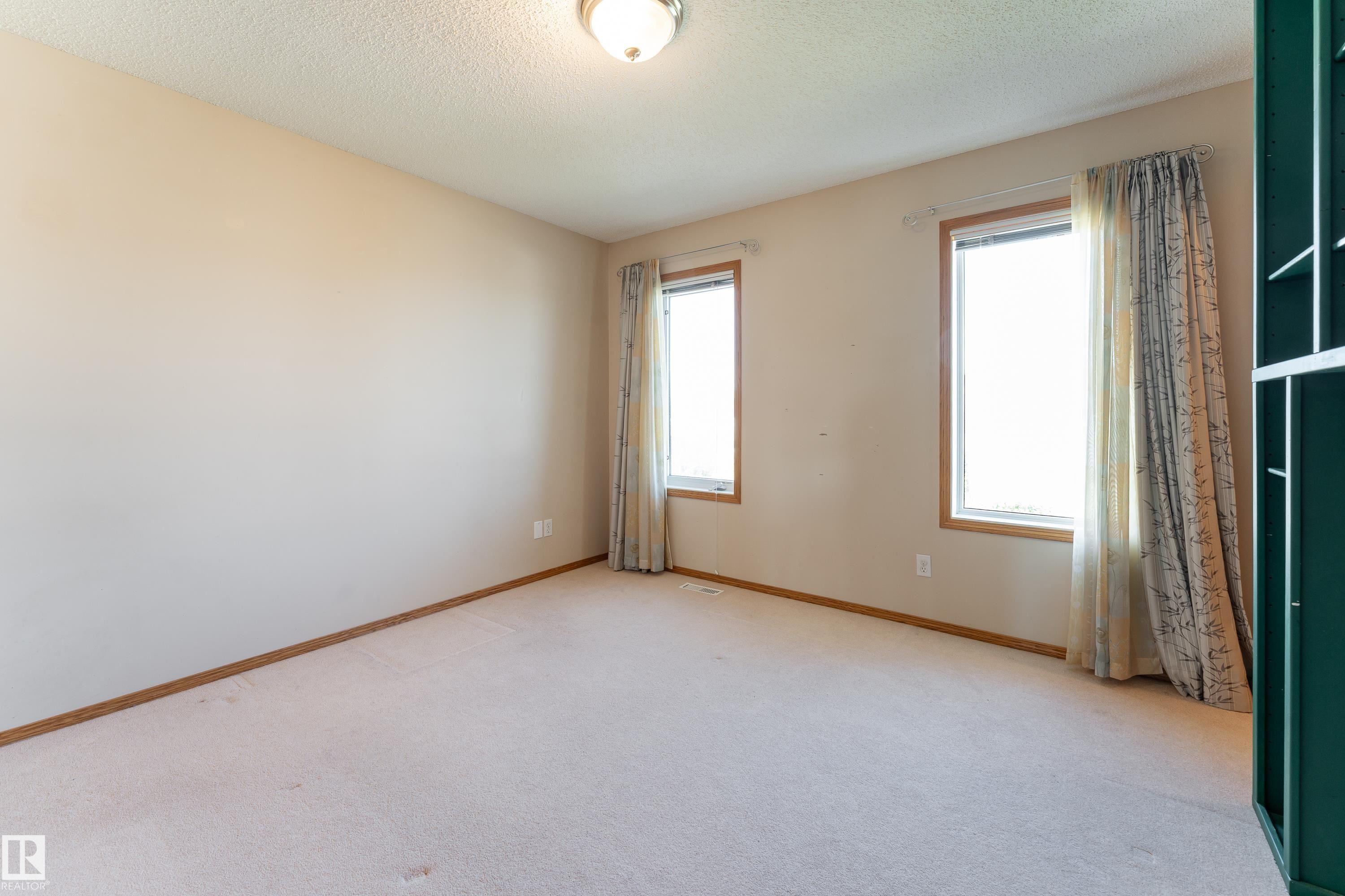 Photo 27 at 10820 178 Avenue NW, Chambery, Edmonton