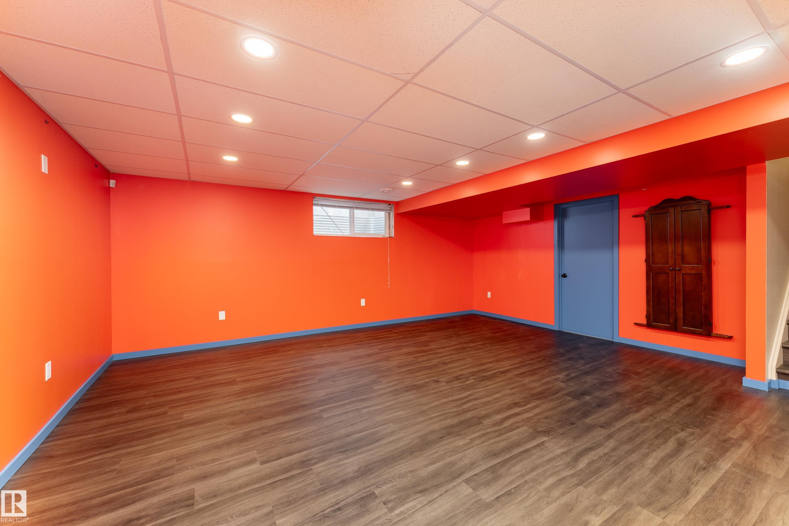 Photo 35 at 10820 178 Avenue NW, Chambery, Edmonton