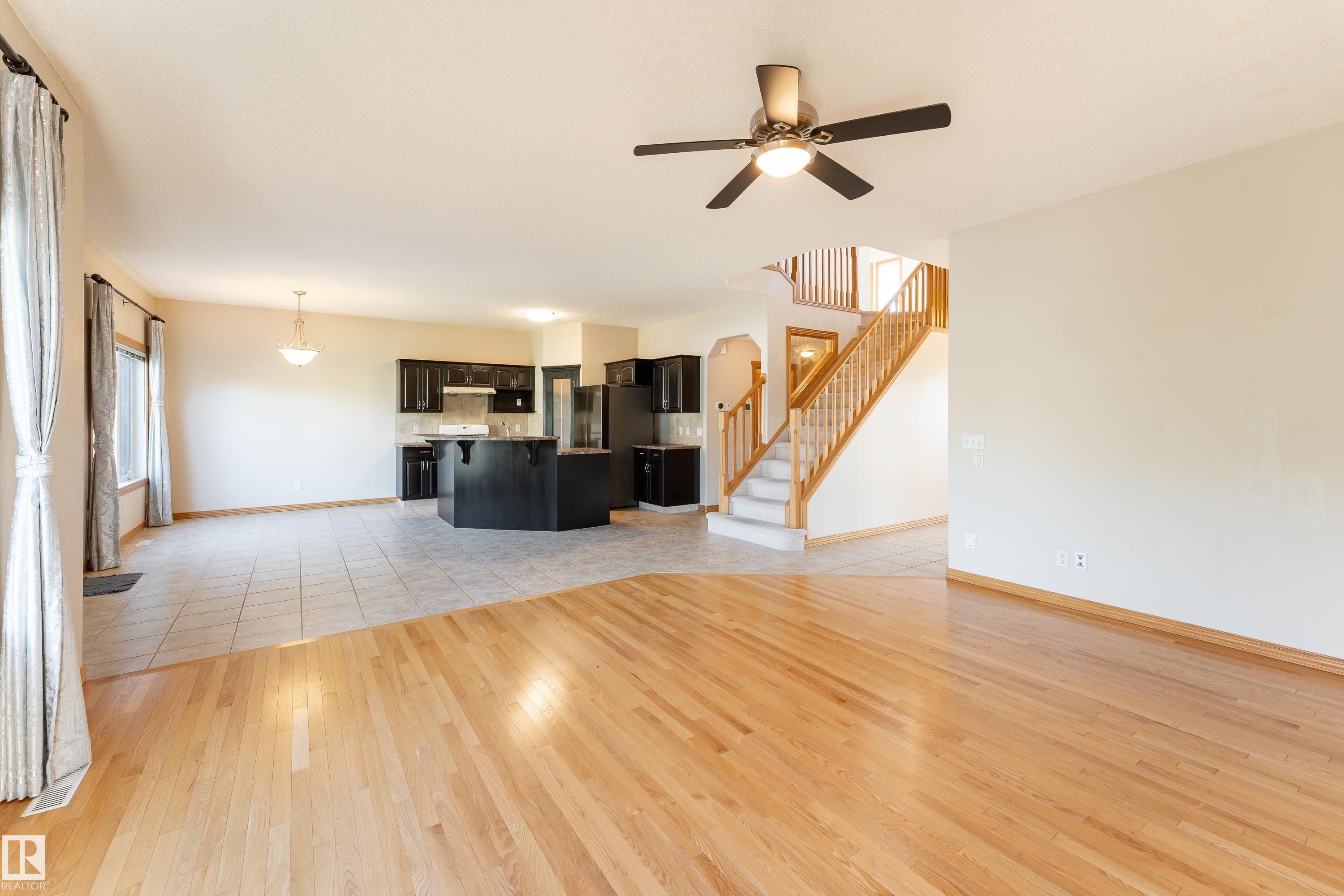 10820 178 Avenue NW, Chambery, Edmonton