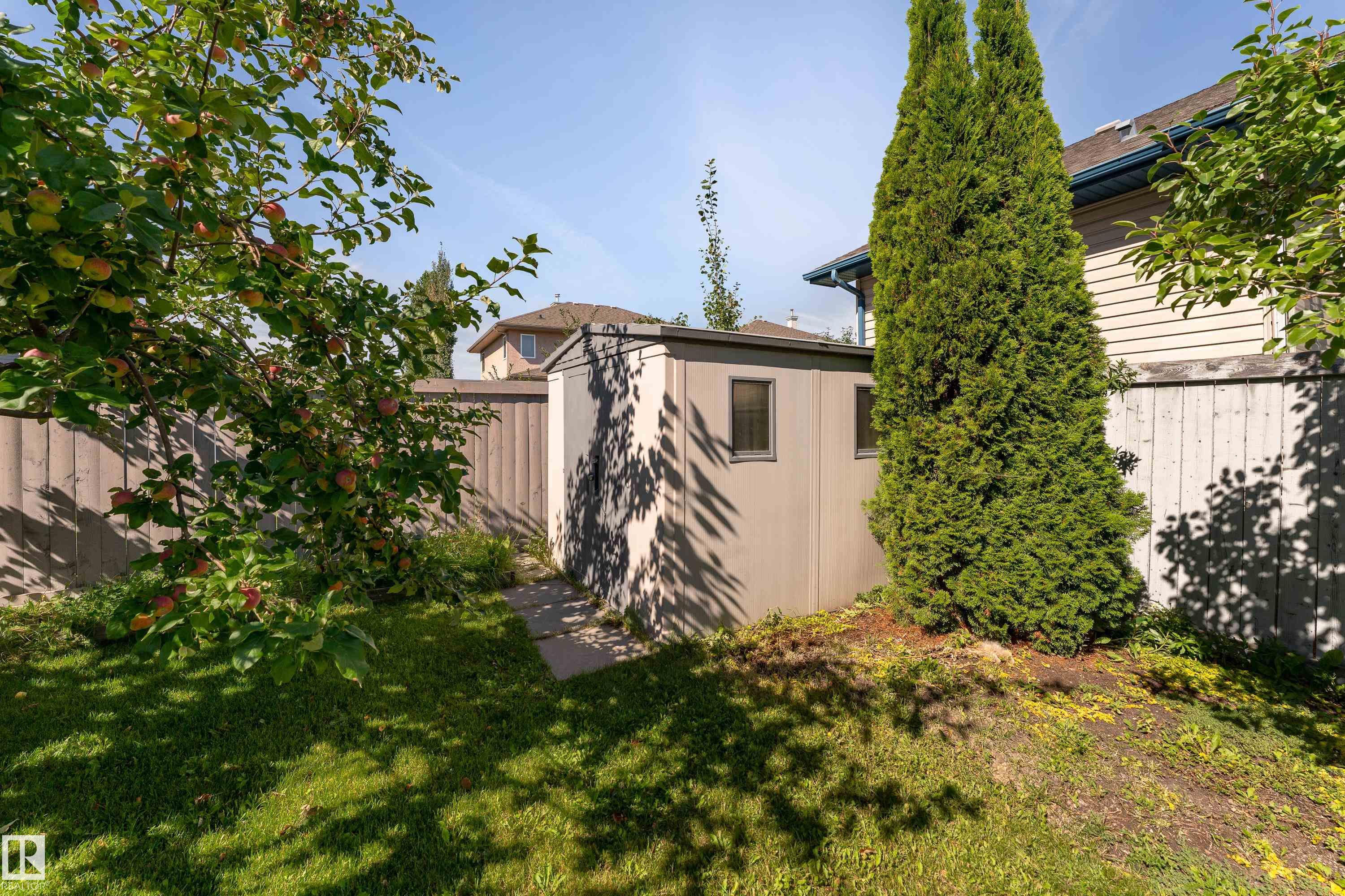Photo 43 at 10820 178 Avenue NW, Chambery, Edmonton