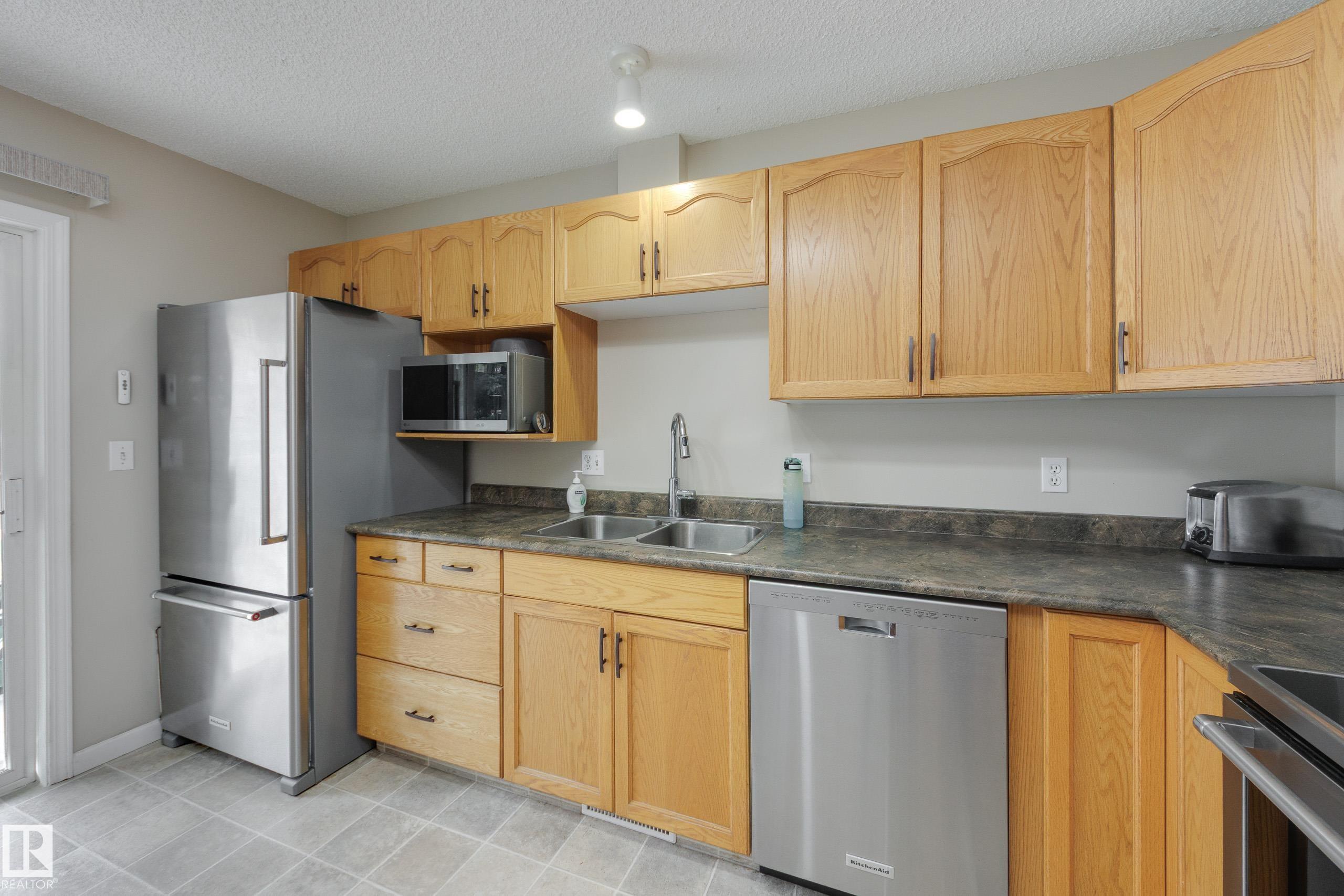 Photo 11 at 39 - 308 Jackson Road NW, Jackson Heights, Edmonton